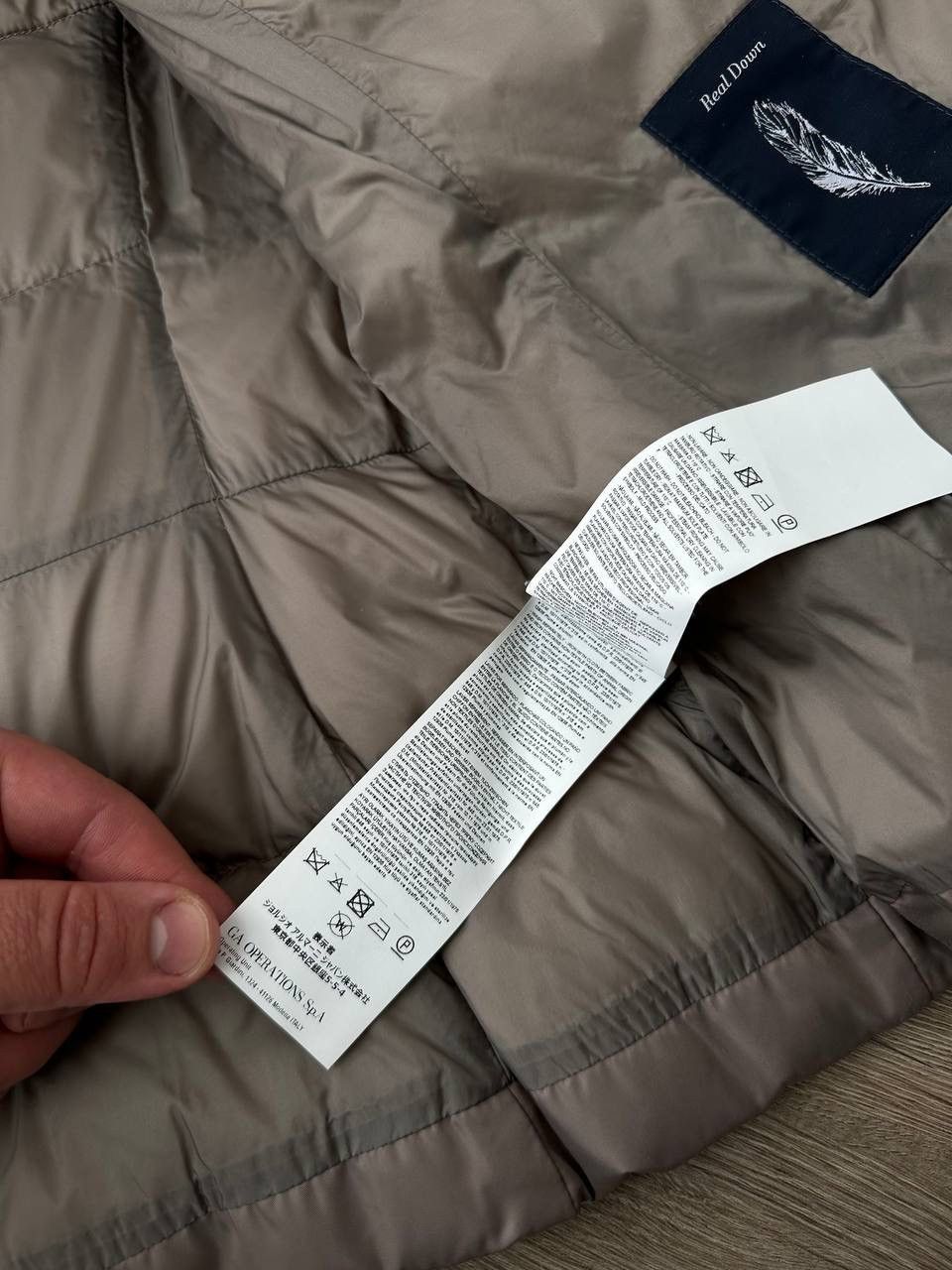 Armani × Vintage Vintage Japanese Armani Jeans Hooded Down Puffers Jacket Size S / US 4 / IT 40 - 13 Thumbnail