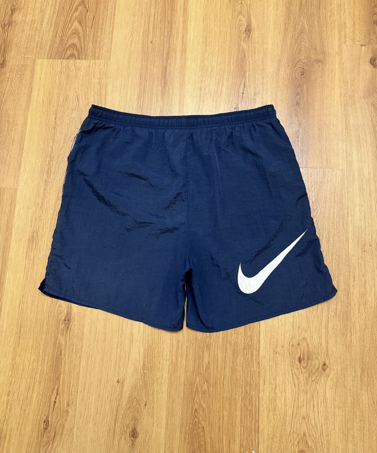 Nike Vintage Nike Shorts Swiming Trucks XL Nylon Blue Streetwear Size US 34 / EU 50 - 14 Thumbnail
