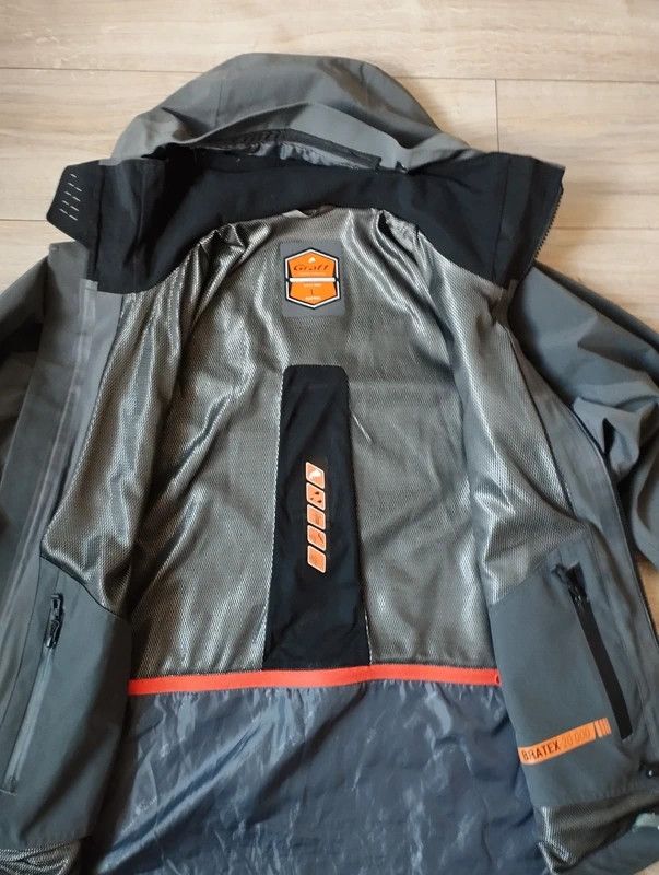 GRAFF Graff 631B size L fishing jacket Size US L / EU 52-54 / 3 - 11 Thumbnail