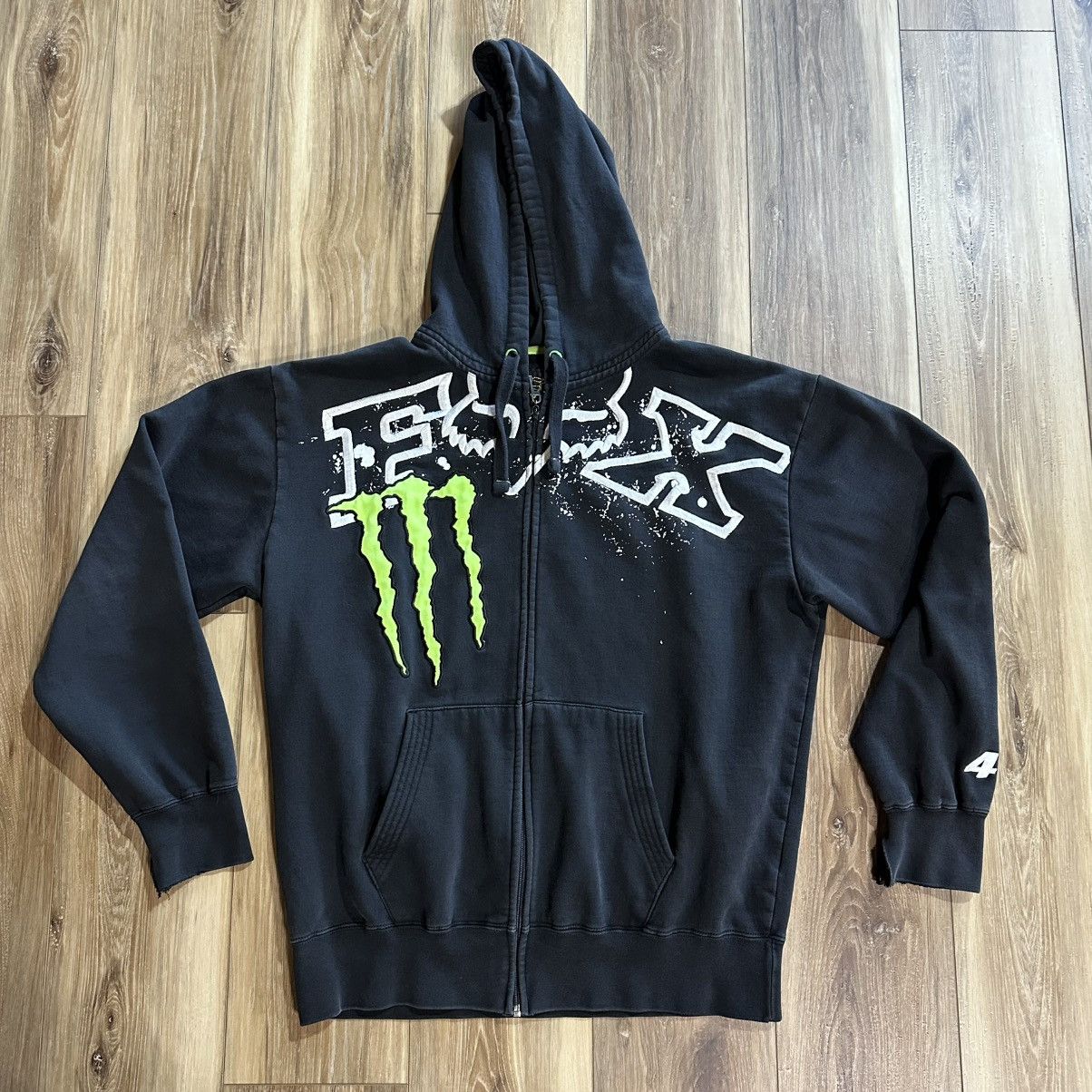 FOX MONSTER Y2K 前面プリント コラボプルオーバーパーカー 黒 L Monster Energy Fox Racing | Grailed