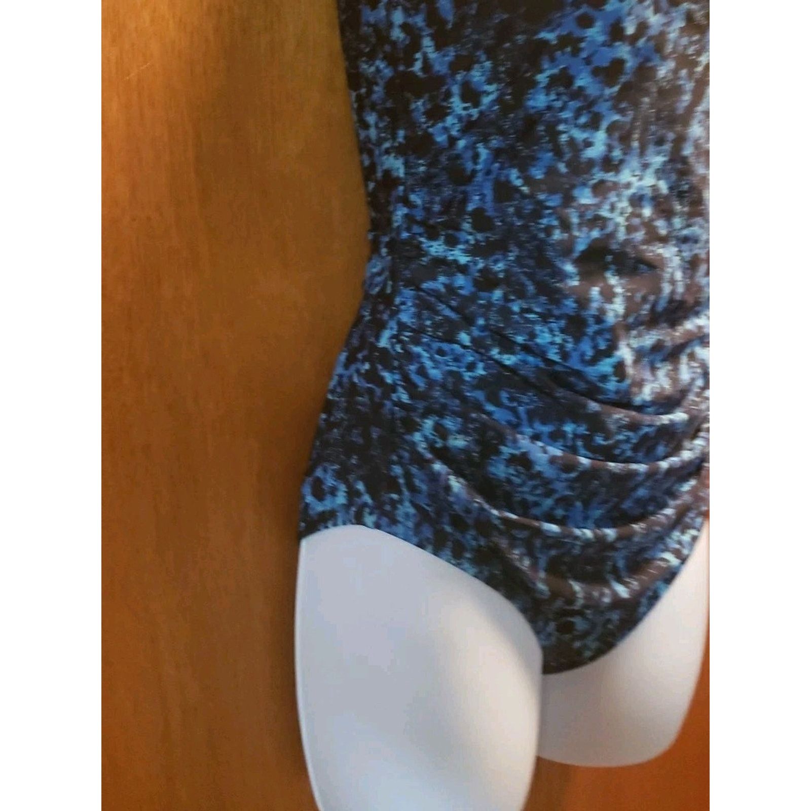Speedo Speedo Animal Print Blue One Piece Tank Swimsuit Sz 8 Womens Size M / US 6-8 / IT 42-44 - 3 Thumbnail