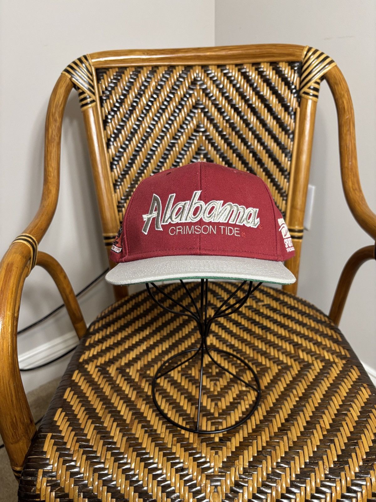 Sports Specialties VTG Sports Specialties Alabama Crimson Tide Script Snapback Size ONE SIZE - 1 Thumbnail