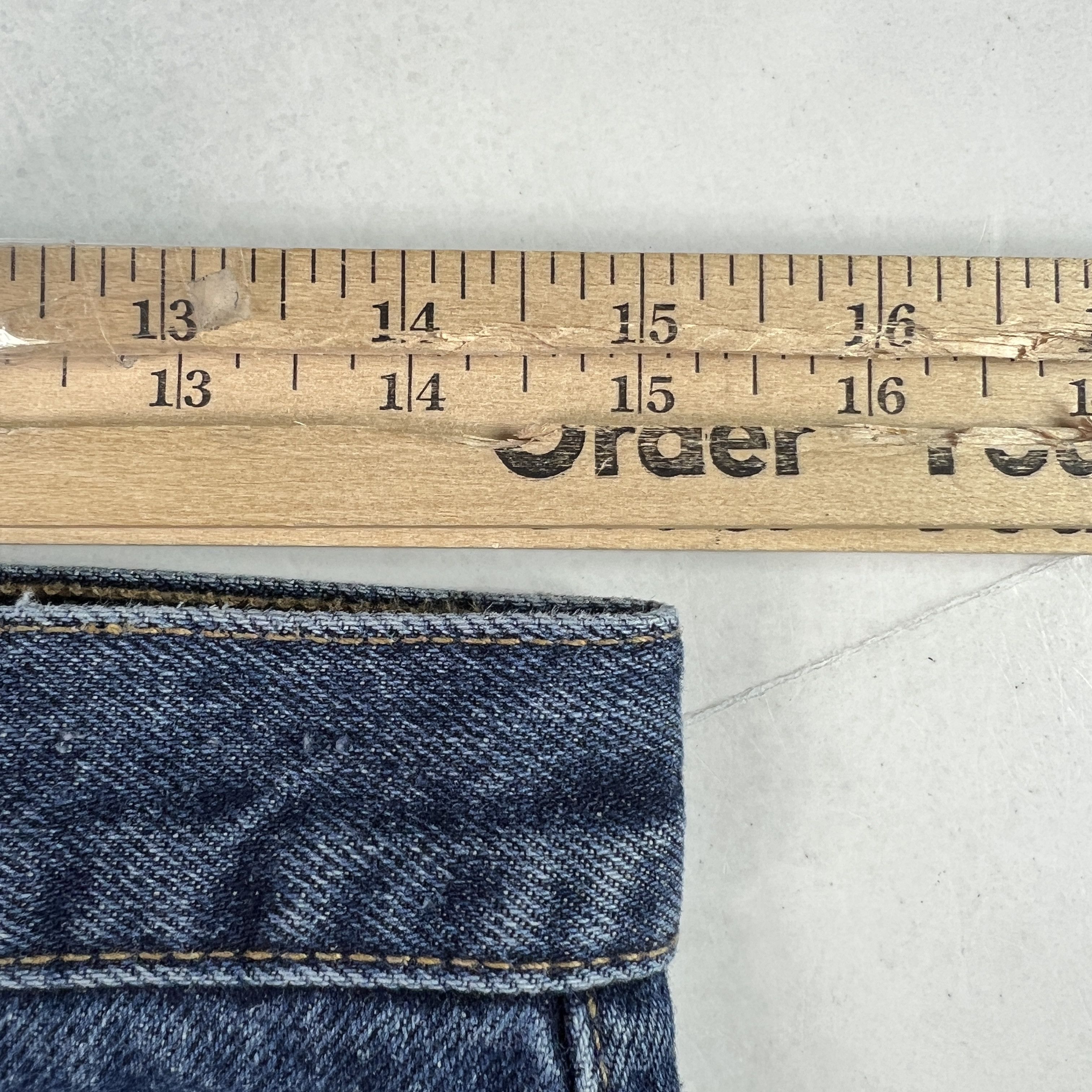 Guess VTG 90s Guess Jeans High Rise Straight Narrow Leg Blue Denim Size 30" / US 8 / IT 44 - 19 Thumbnail