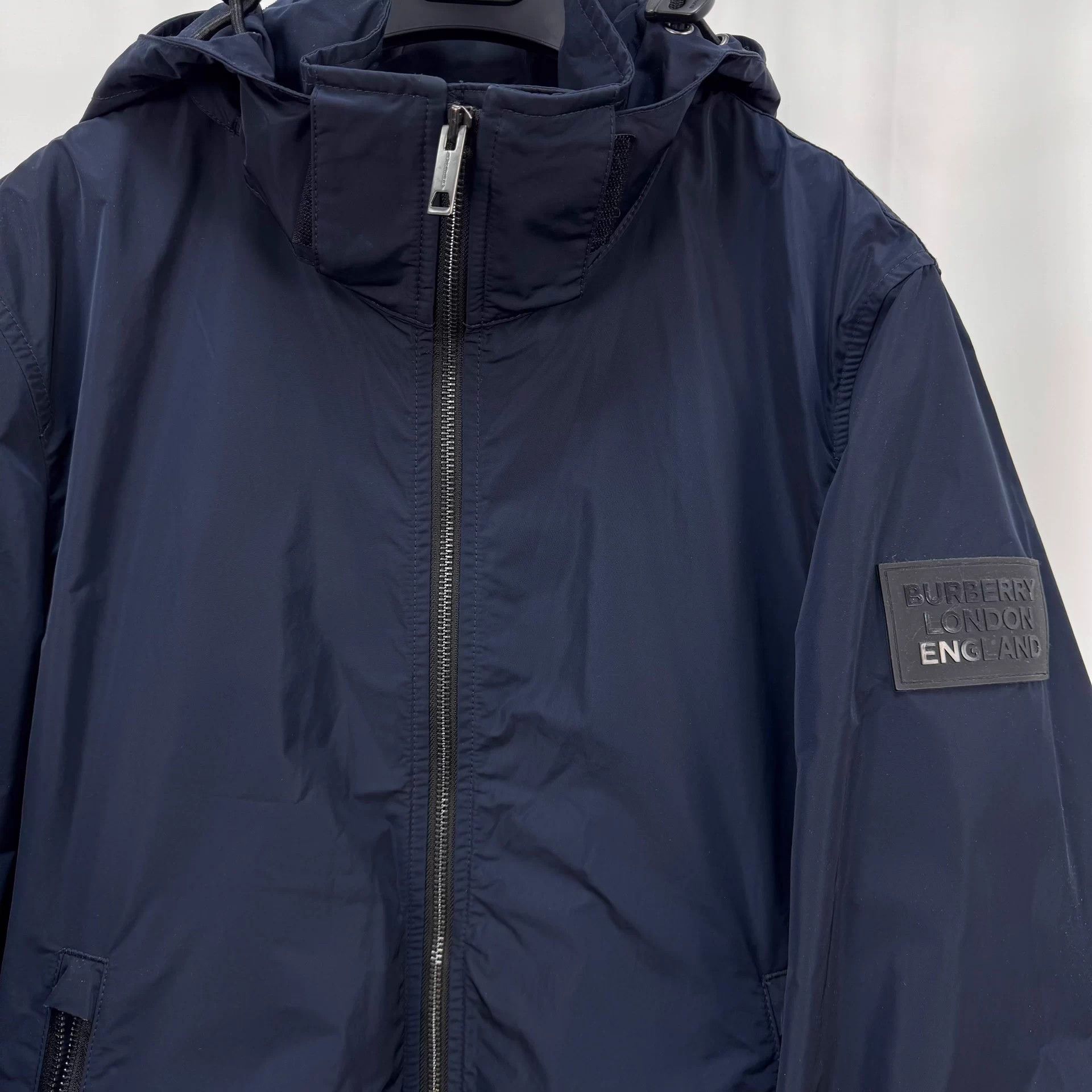 Burberry Burberry Rubber Logo Nylon Jacket 46 99 New Size US S / EU 44-46 / 1 - 3 Thumbnail