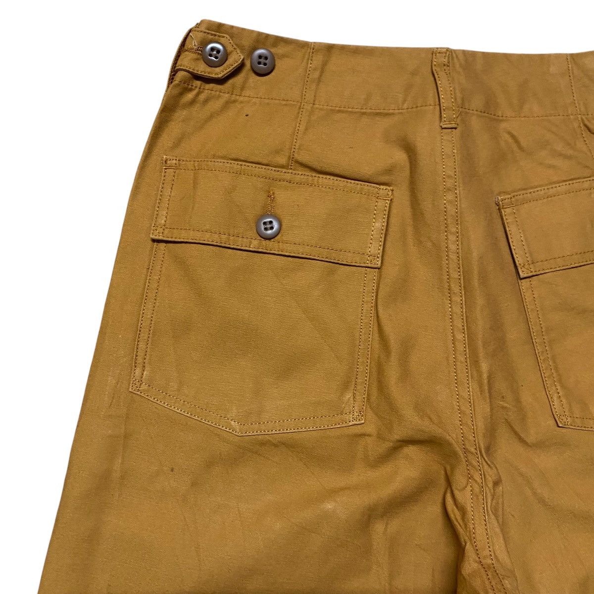 Japanese Brand COEN Mustard Sateen Fatigue Baggy Pants Size US 29 - 10 Thumbnail