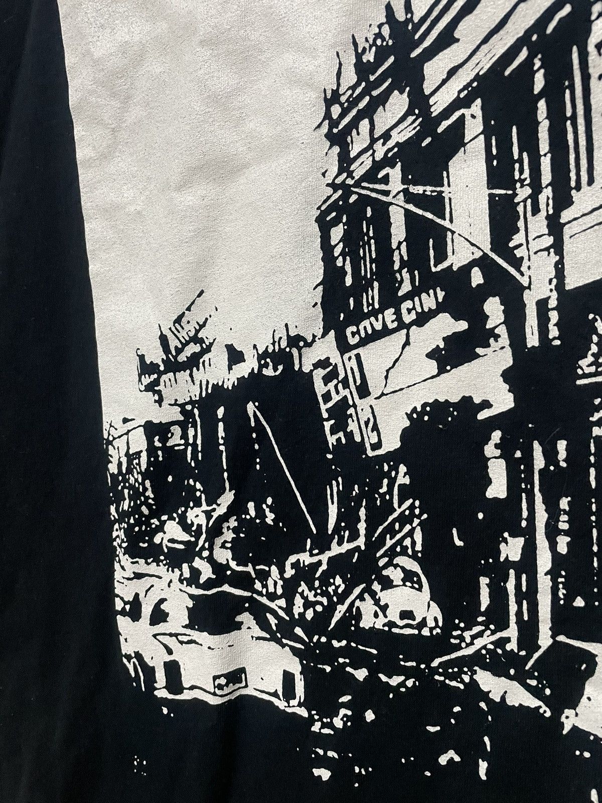 Band Tees Pennywise Vintage Punk Rock Band Tee Graphic T Shirt L Size US L / EU 52-54 / 3 - 6 Thumbnail