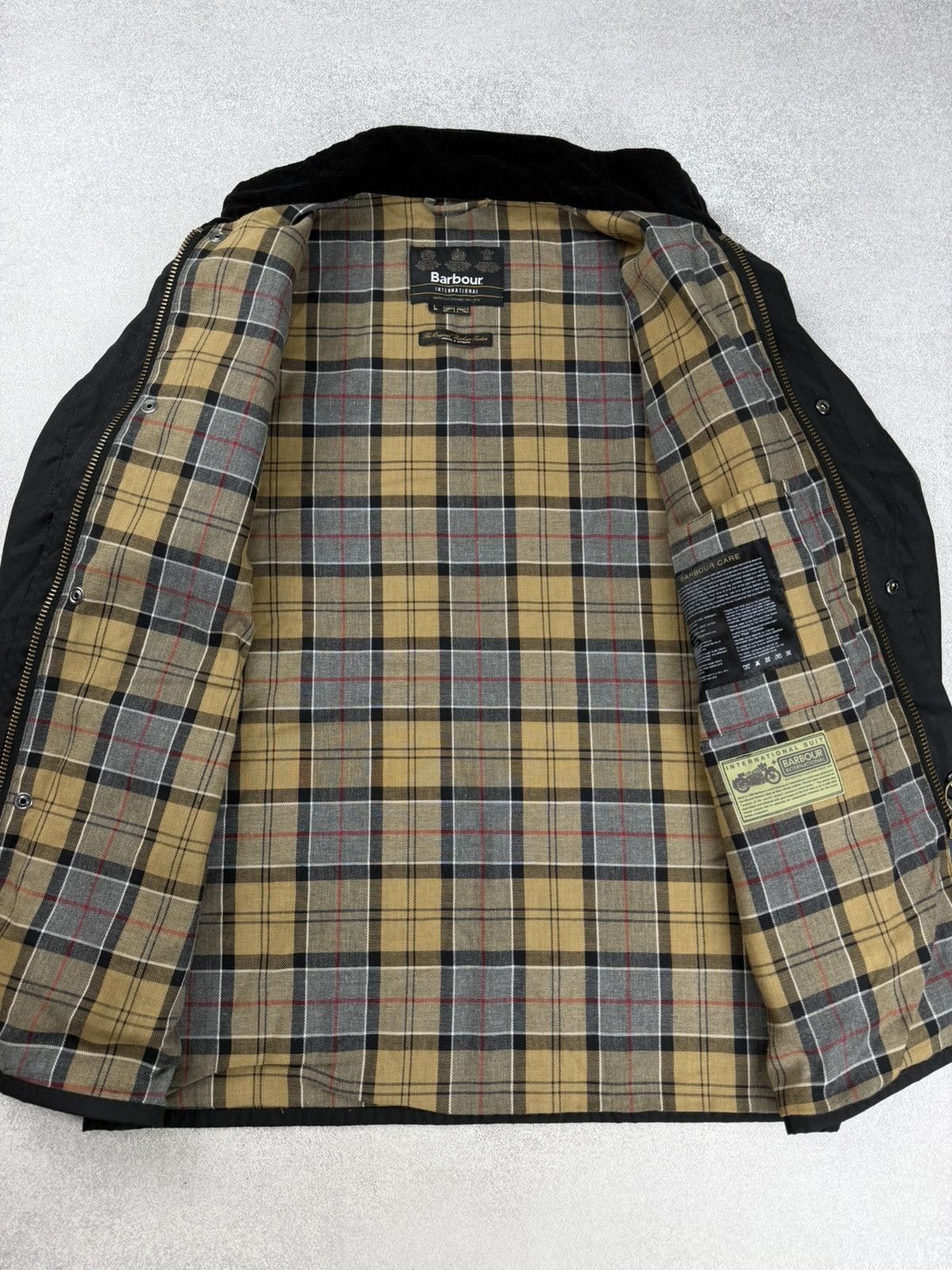 Barbour Barbour International Waxed Jacket Black Motorcycle Style Size US L / EU 52-54 / 3 - 9 Thumbnail