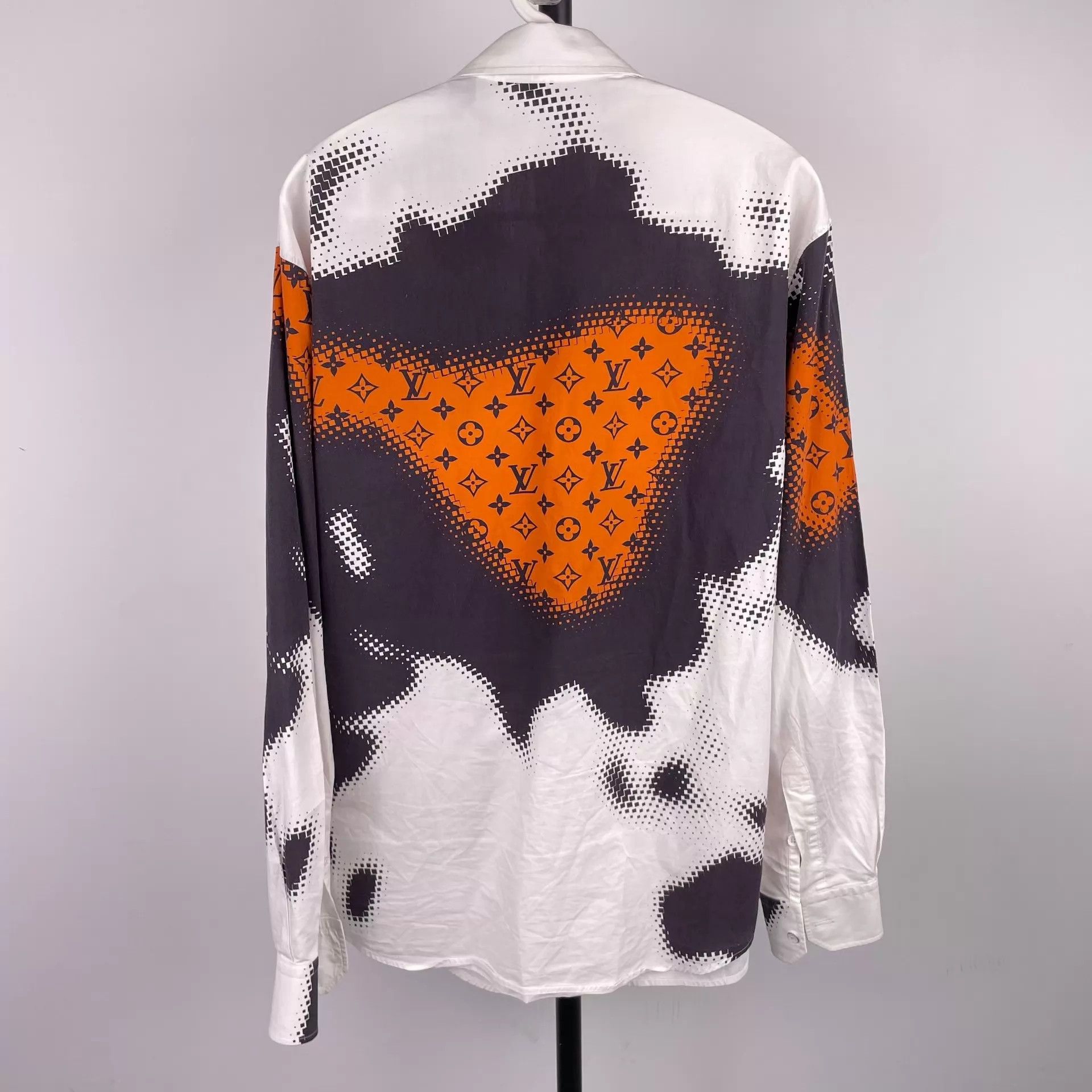 Louis Vuitton LV 24SS Bonfire Sunset Full Logo SB LS Shirt M Size US M / EU 48-50 / 2 - 2 Thumbnail