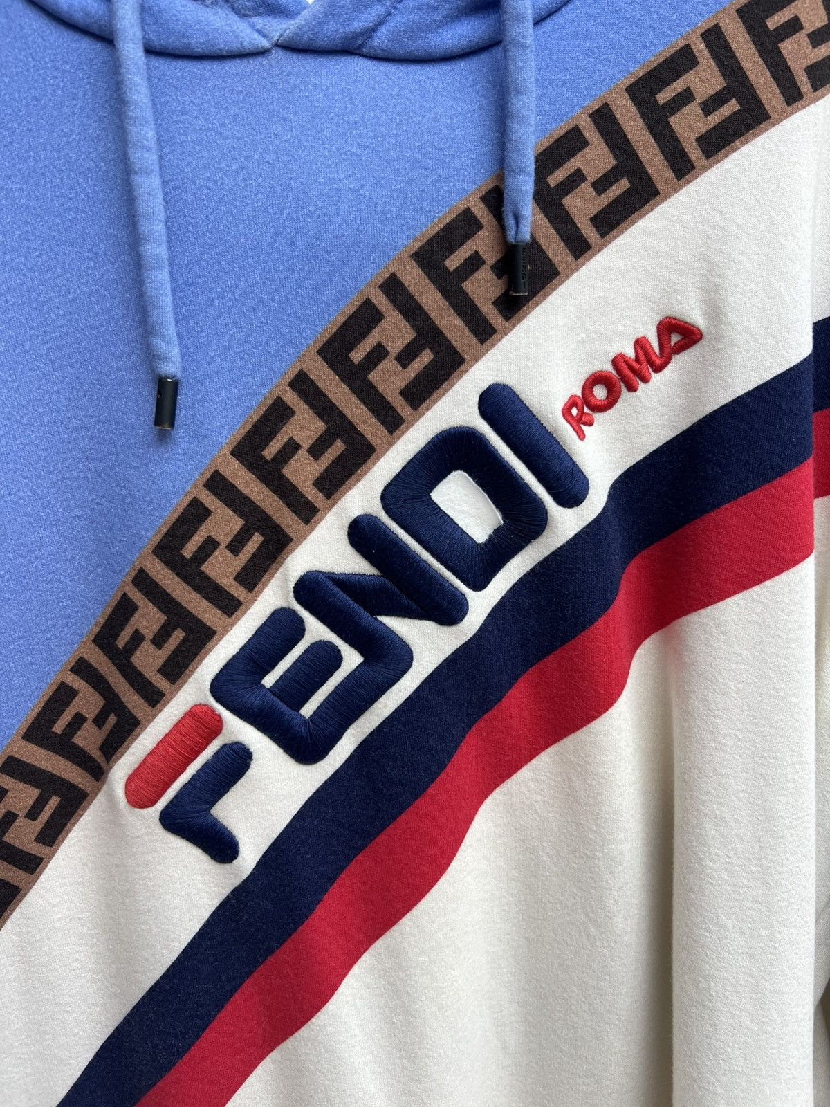 Fendi Fendi Monogram Hoodie Size US XXL / EU 58 / 5 - 6 Thumbnail