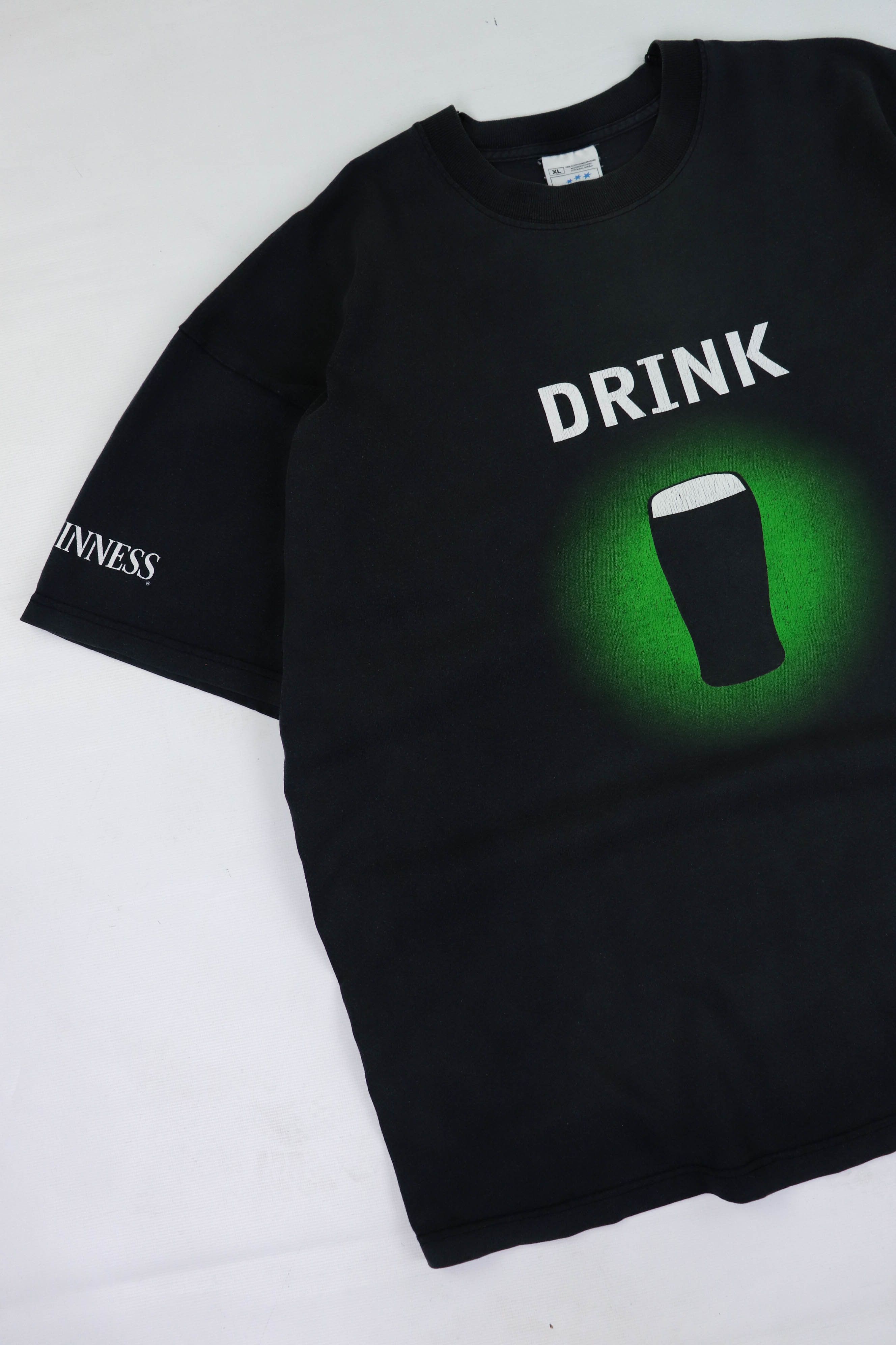 Vintage Guinness 00s Vintage Distressed Sun Faded Graphics T-shirt Size US XL / EU 56 / 4 - 4 Thumbnail