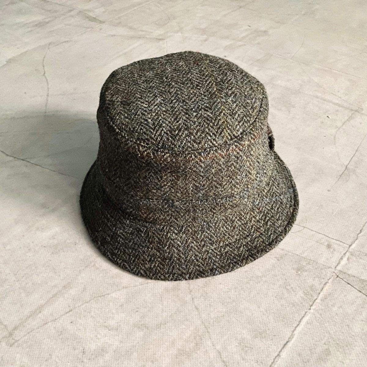READYMADE TWEED BUCKET HAT (BLACK #A) – LOOM OSAKA