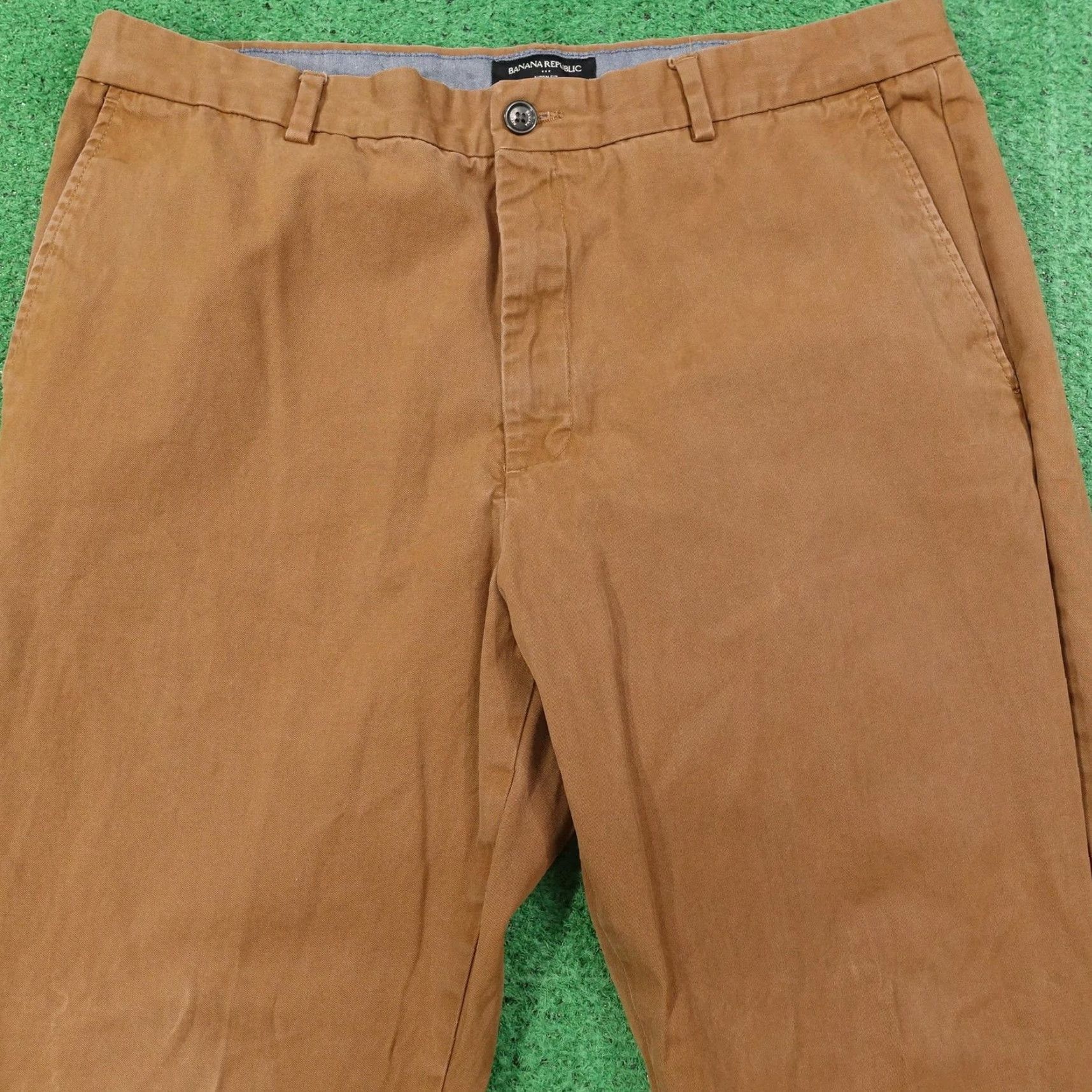 Banana Republic Banana Republic Pants Mens 38x30 Chino Flat Front Straight Leg Brown 100% Cotton Martin-Fit Casual Business Men Size US 38 / EU 54 - 2 Thumbnail