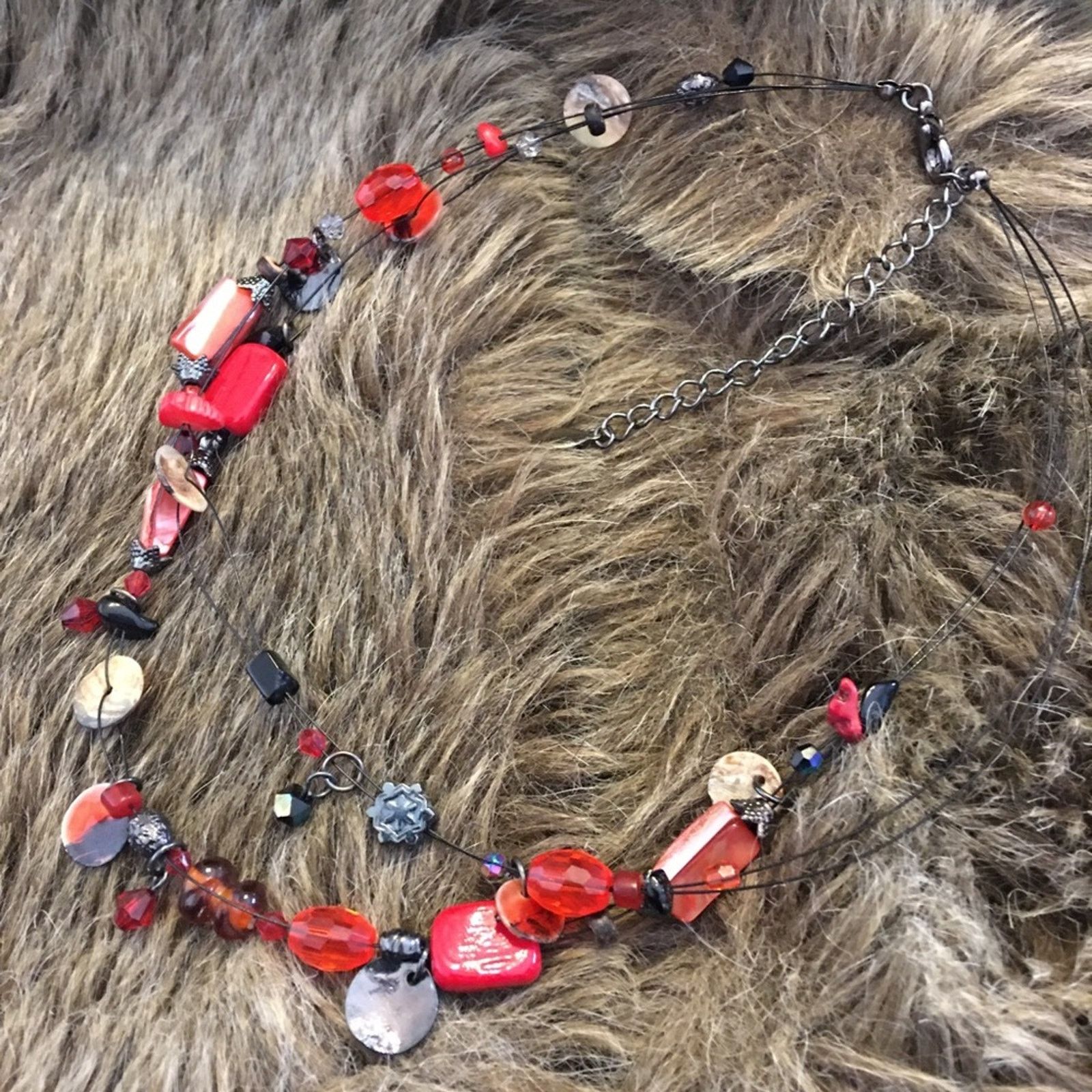 Jewelry Red tones mixed material beaded fish line necklace Size ONE SIZE - 6 Thumbnail