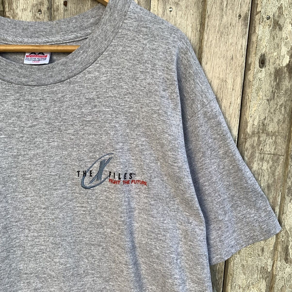 Vintage Thrashed 90s the x file fight the future movie tee Size US L / EU 52-54 / 3 - 2 Thumbnail