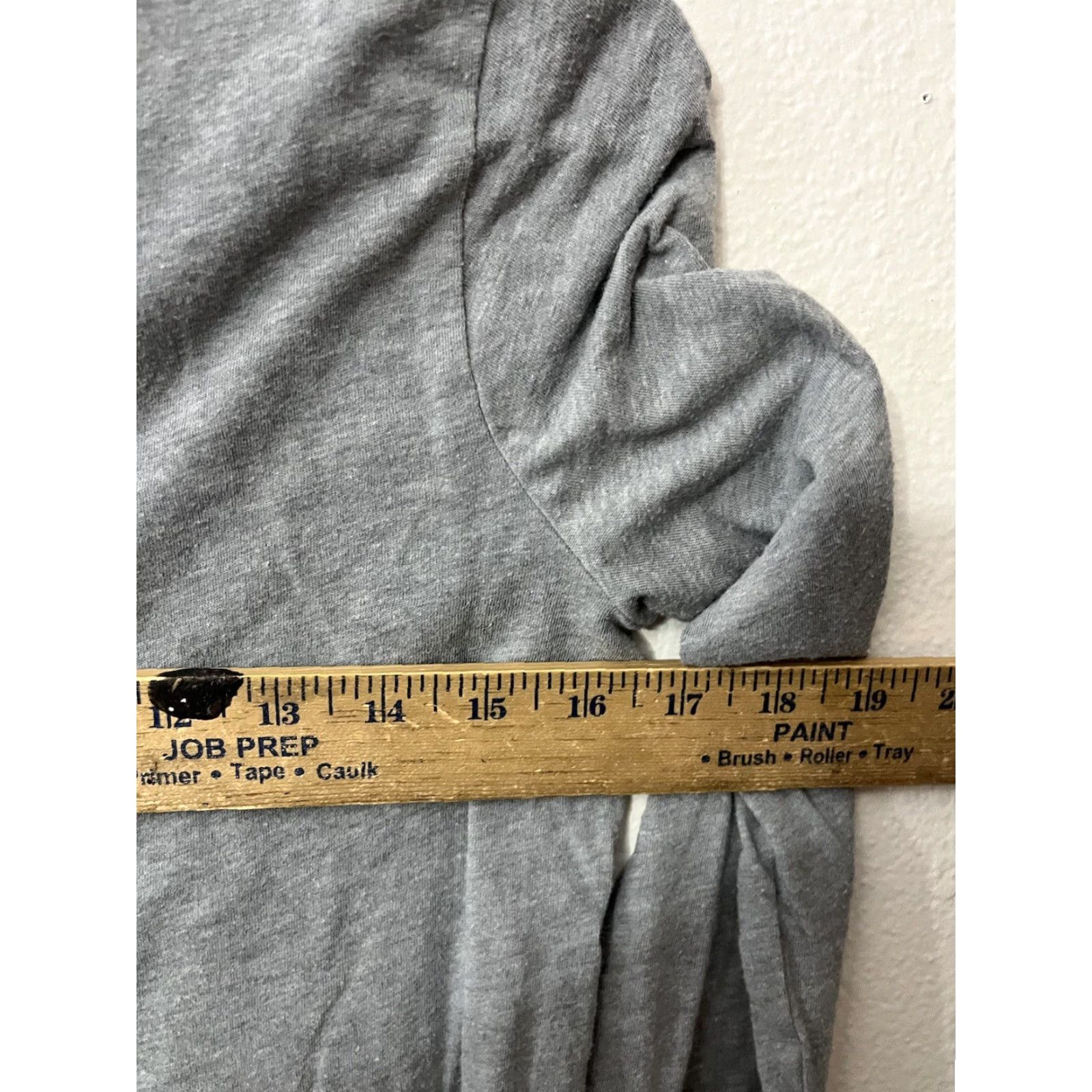 Victoria's Secret Victoria's Secret Shirt Womens Small Gray Graphic Button Up Pajama Top Size S / US 4 / IT 40 - 5 Thumbnail