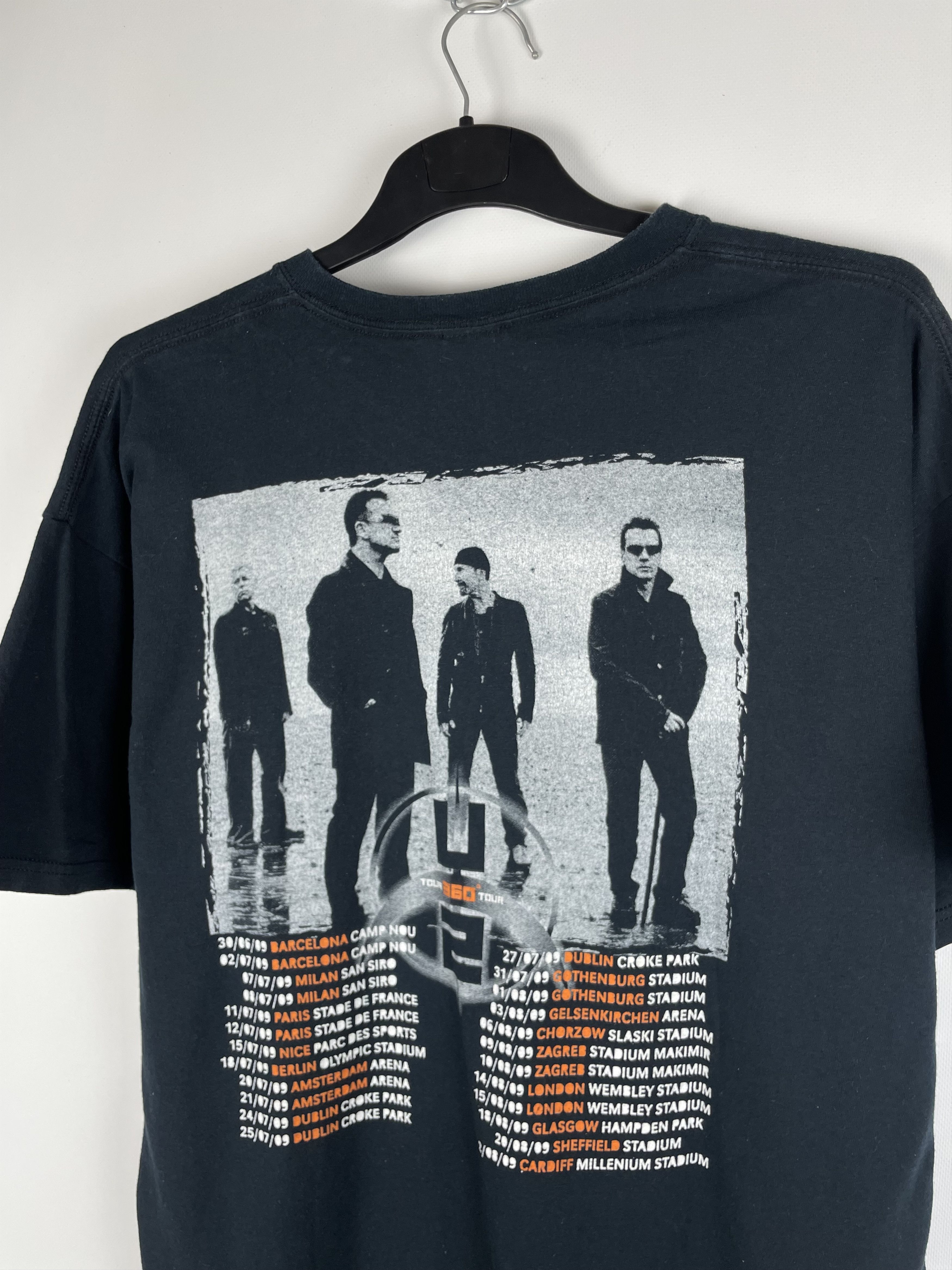 Band Tees Vintage U2 T-Shirt 2001 Elevation Tour Tee Size US XL / EU 56 / 4 - 6 Thumbnail