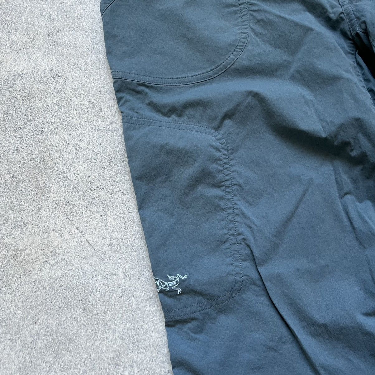 Arc'teryx Arcteryx pants nylon vintage small logo Gorpcore Size US 30 / EU 46 - 6 Thumbnail