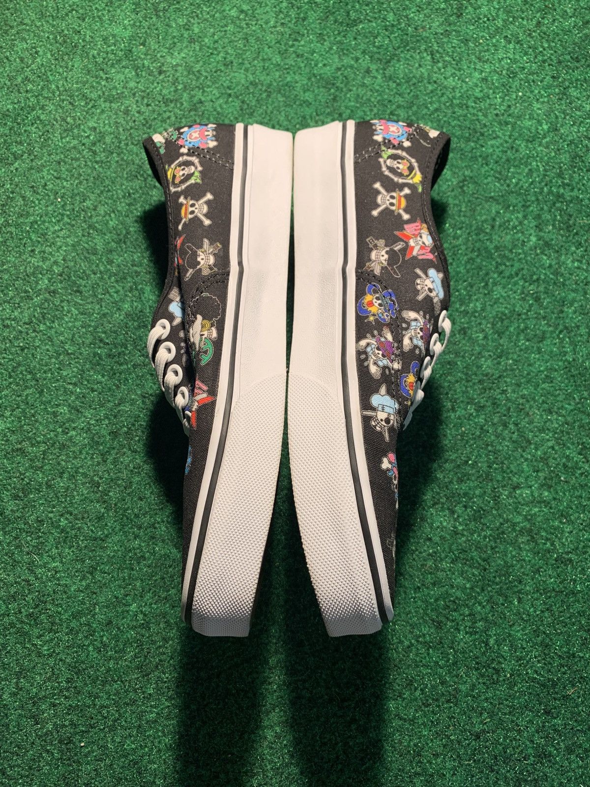 Vans One Piece X Vans Authentic Classic Shoe Size US 6.5 / EU 39-40 - 5 Thumbnail
