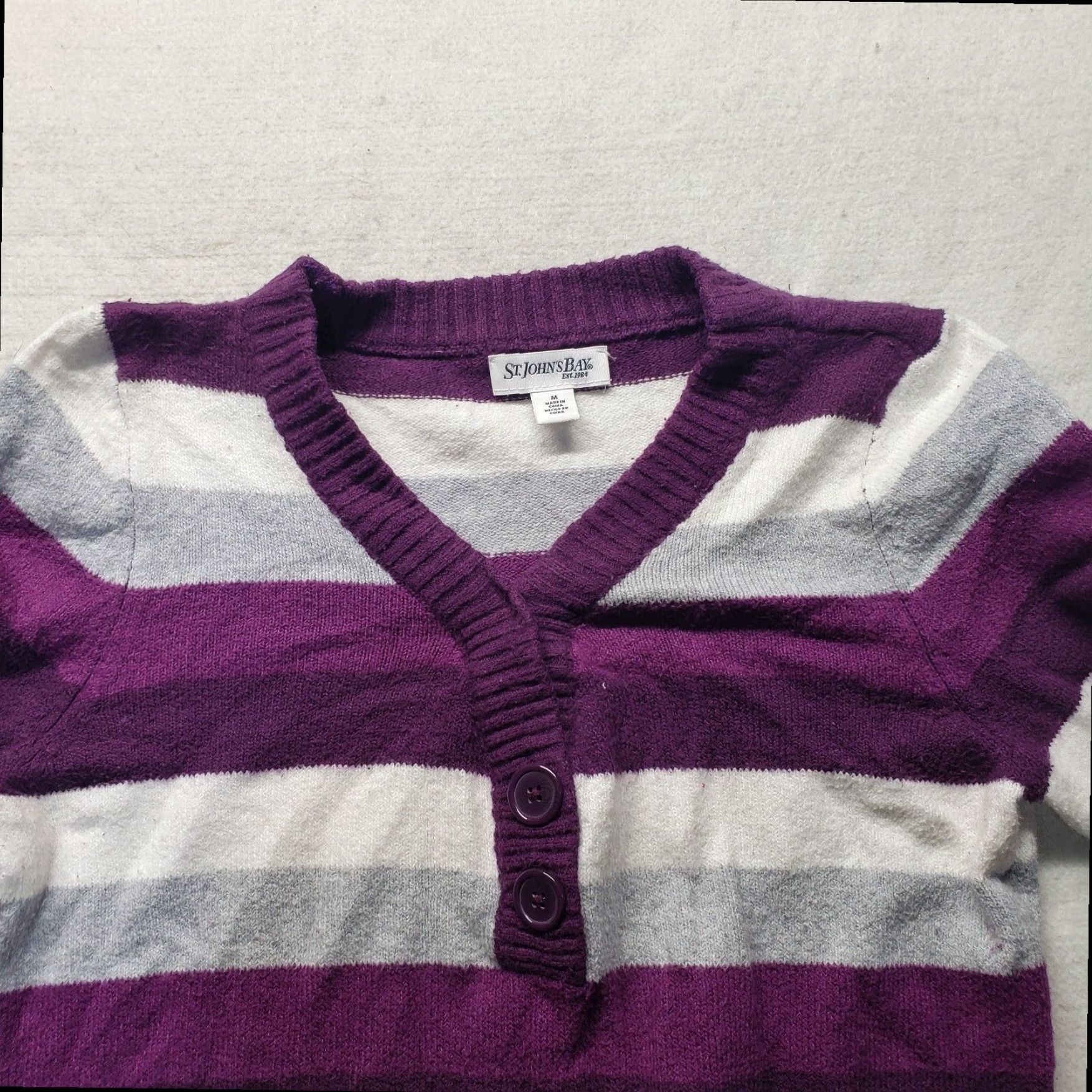 Vintage St. John's Bay Women's Purple White Striped Long Sleeve Sweater Adult Medium Size M / US 6-8 / IT 42-44 - 2 Thumbnail
