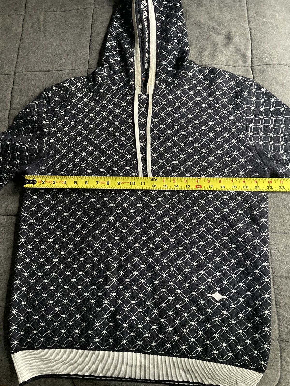 Louis Vuitton Louis Vuitton 3D Flower Jacquard Hoodie Size US L / EU 52-54 / 3 - 4 Thumbnail