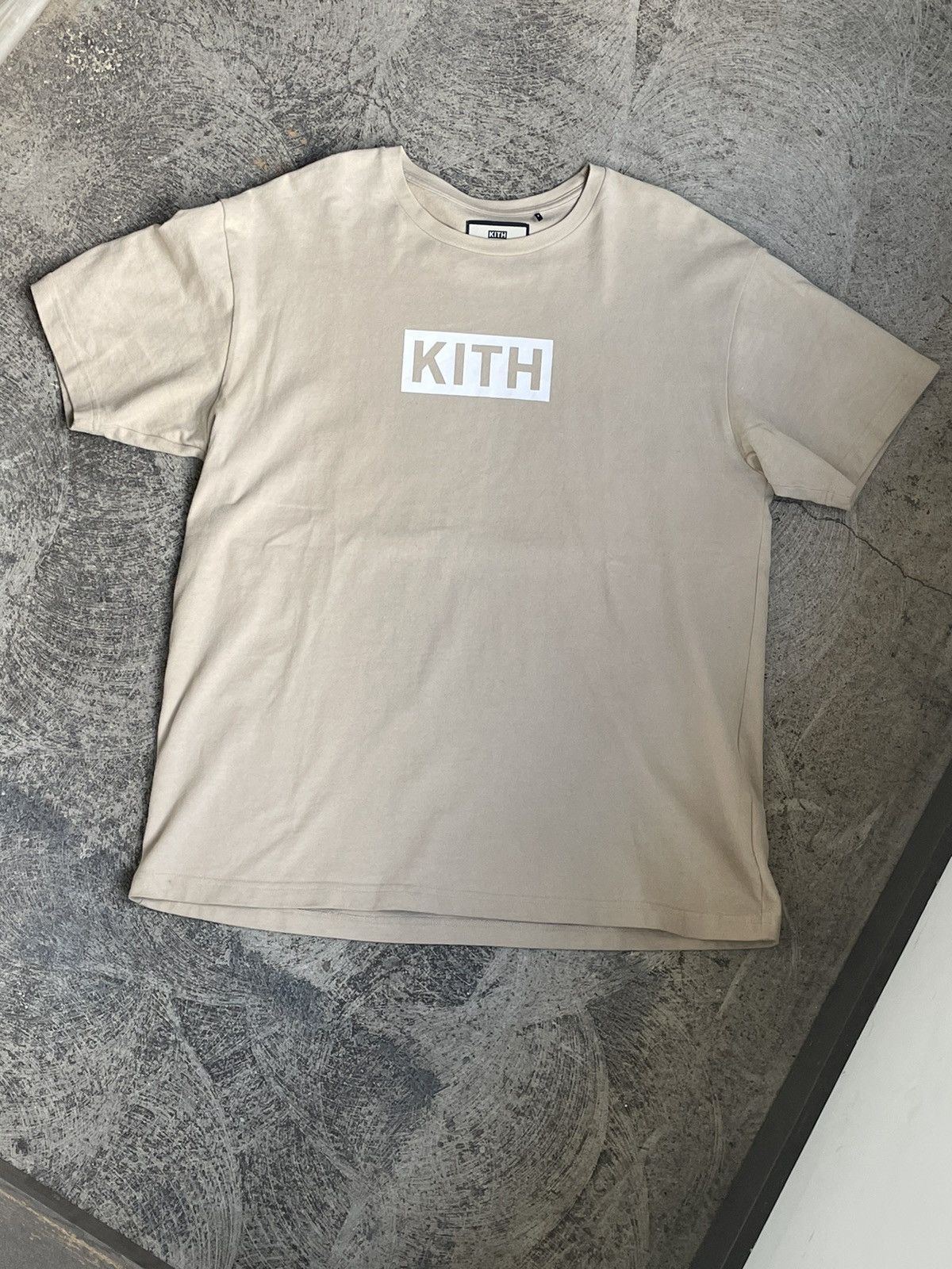 Kith Kith Monday Program Box Logo T-shirt Size US L / EU 52-54 / 3 - 2 Thumbnail