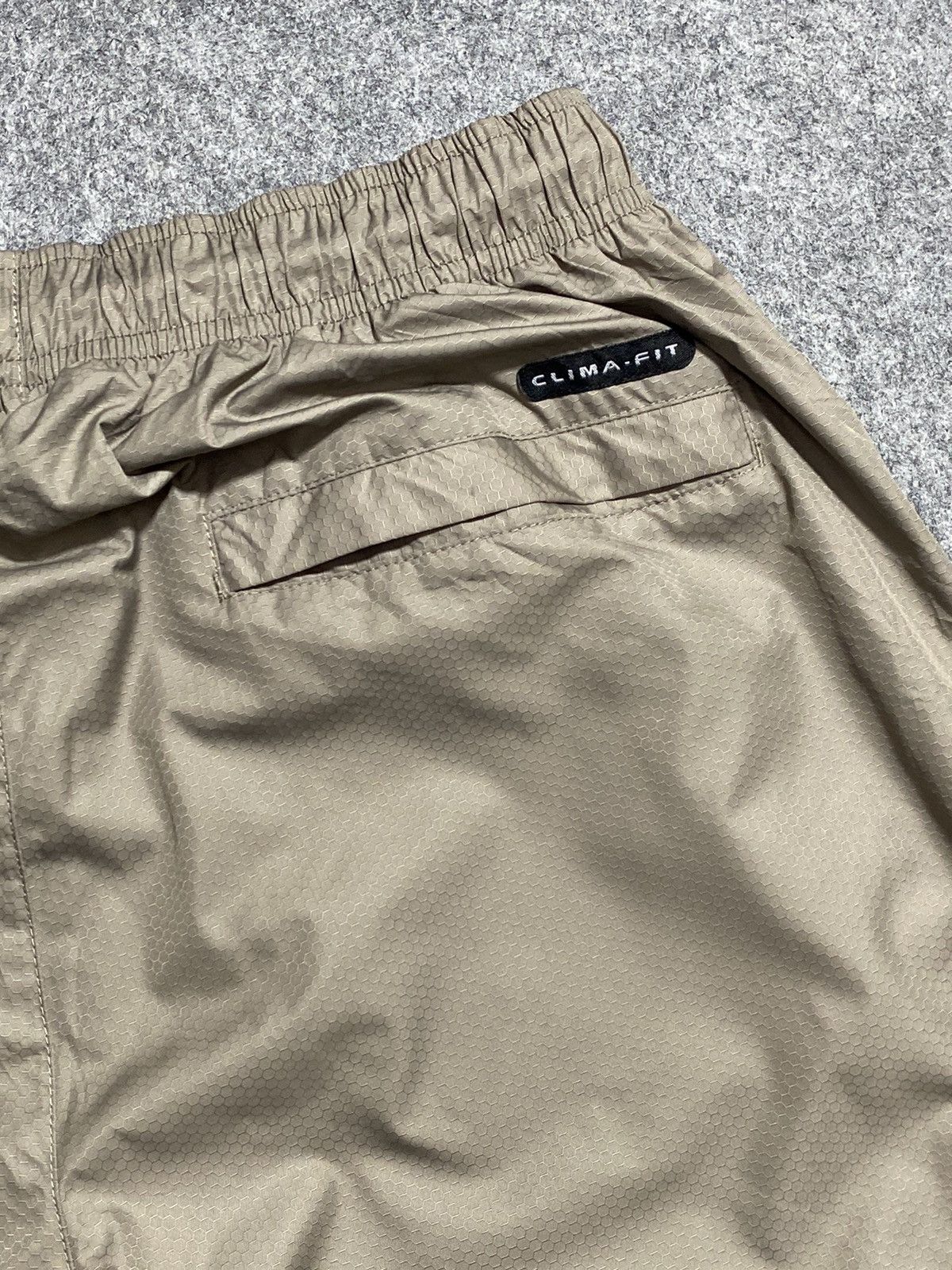 Nike × Vintage 2 item Nike Brown Pants Nylon 00s Swoosh Size US 36 / EU 52 - 22 Thumbnail
