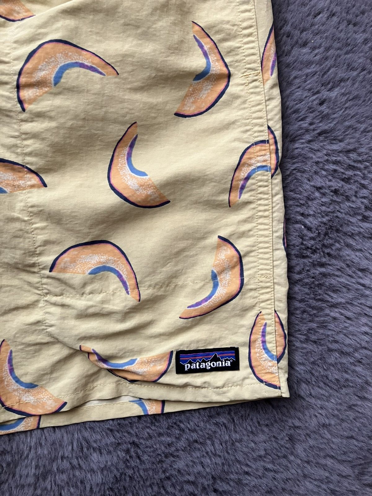 Patagonia × Vintage Yellow Patagonia Melons Shorts Streetwear Workwear Sportswea Size US 30 / EU 46 - 3 Thumbnail