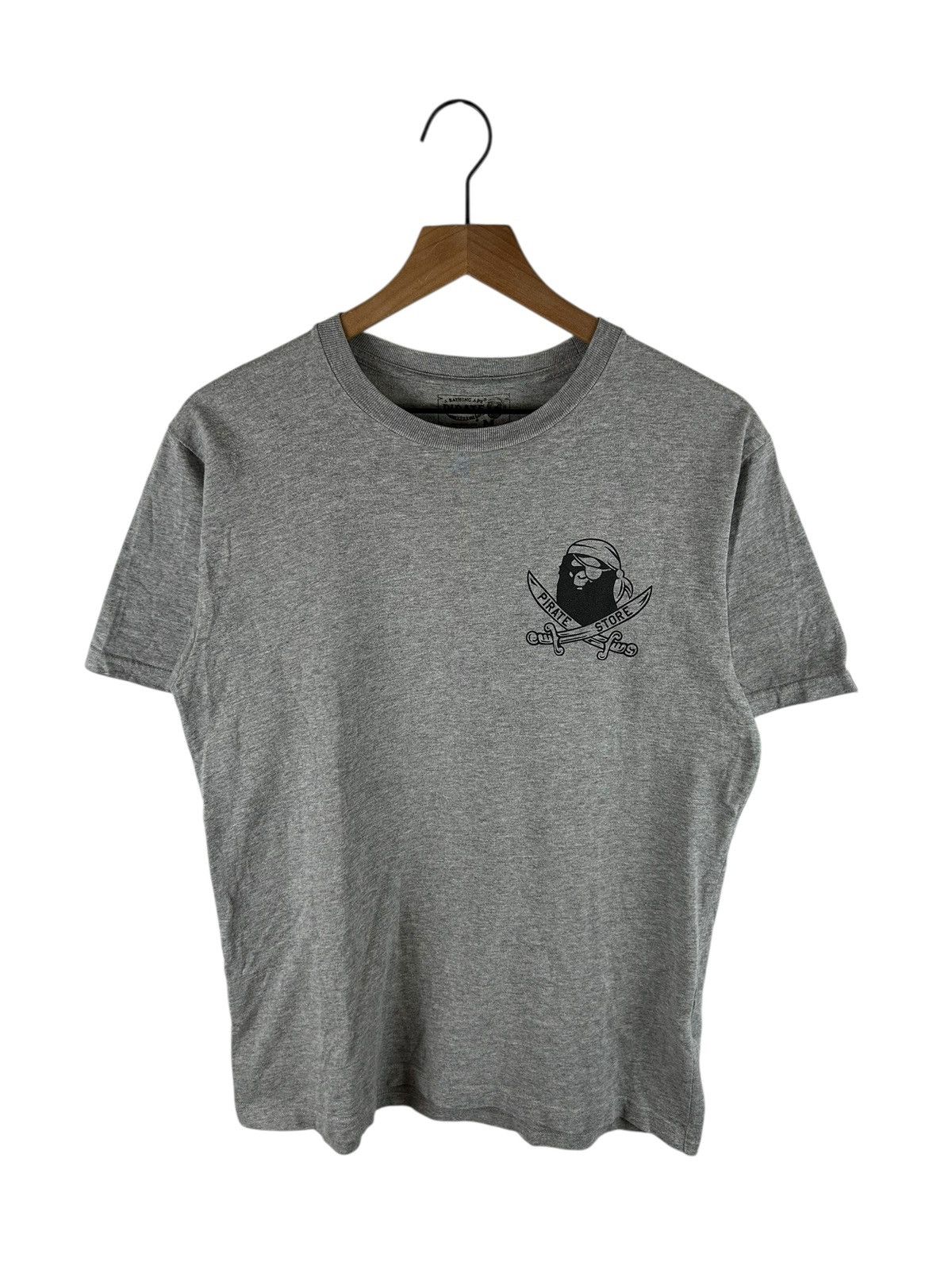 Bape Bape Pirates Logo Print T-Shirt Size US M / EU 48-50 / 2 - 3 Thumbnail