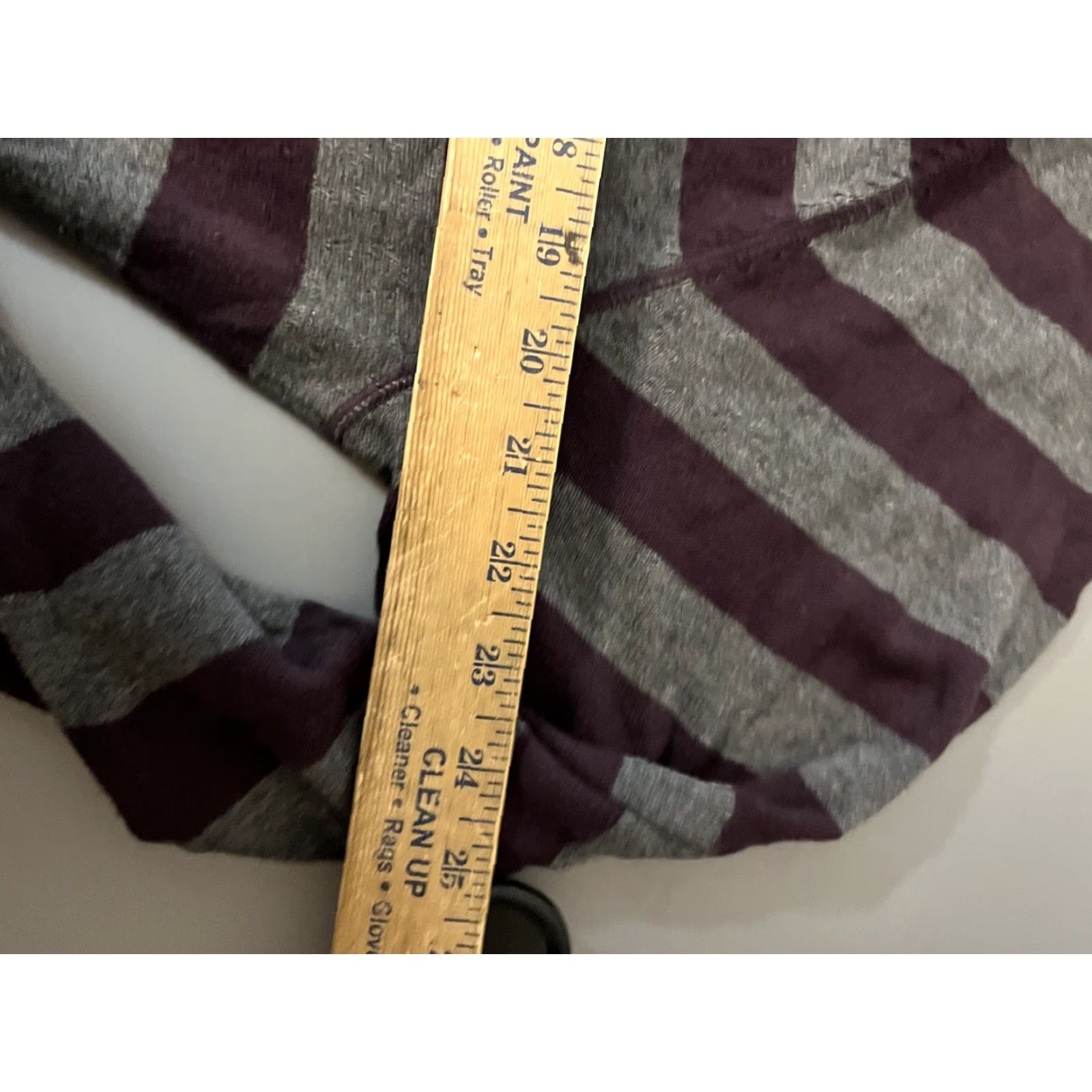 Nautica Nautica Jeans Co. Men's Striped Maroon gray Long Sleeve Pullover Sweater Size L Size US L / EU 52-54 / 3 - 5 Thumbnail