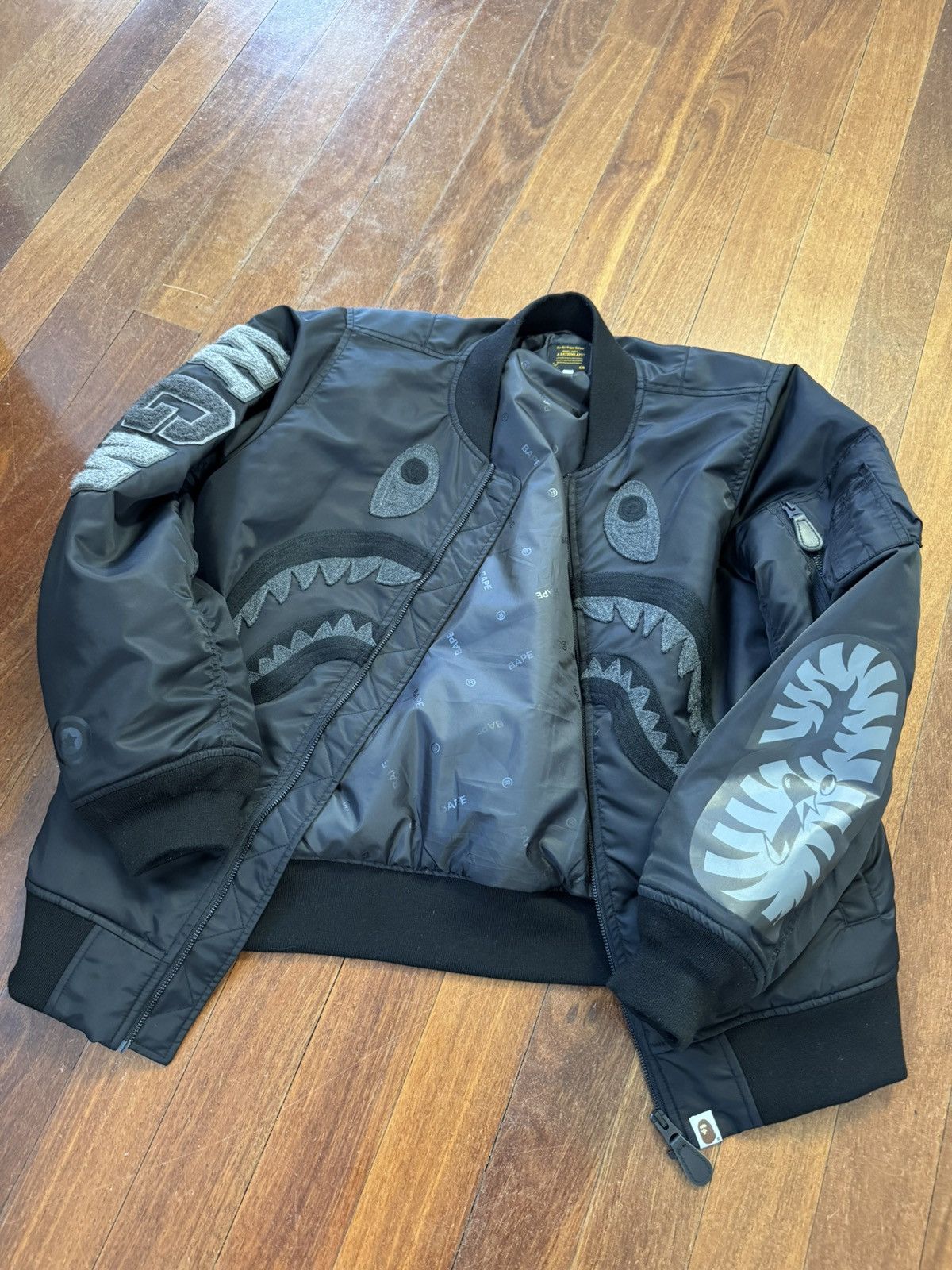 Bape BAPE Black Shark MA-1 Bomber Jacket Size US M / EU 48-50 / 2 - 8 Thumbnail