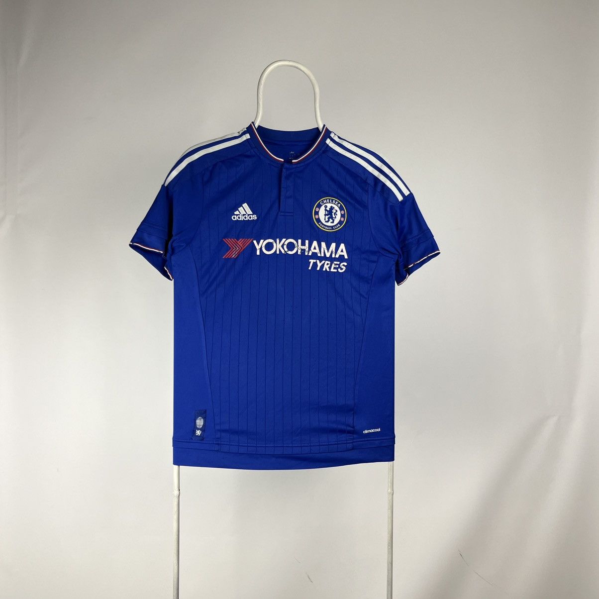 Adidas Chelsea 2015/2016 Home Football Shirt Jersey Adidas size S Size US S / EU 44-46 / 1 - 1 Thumbnail
