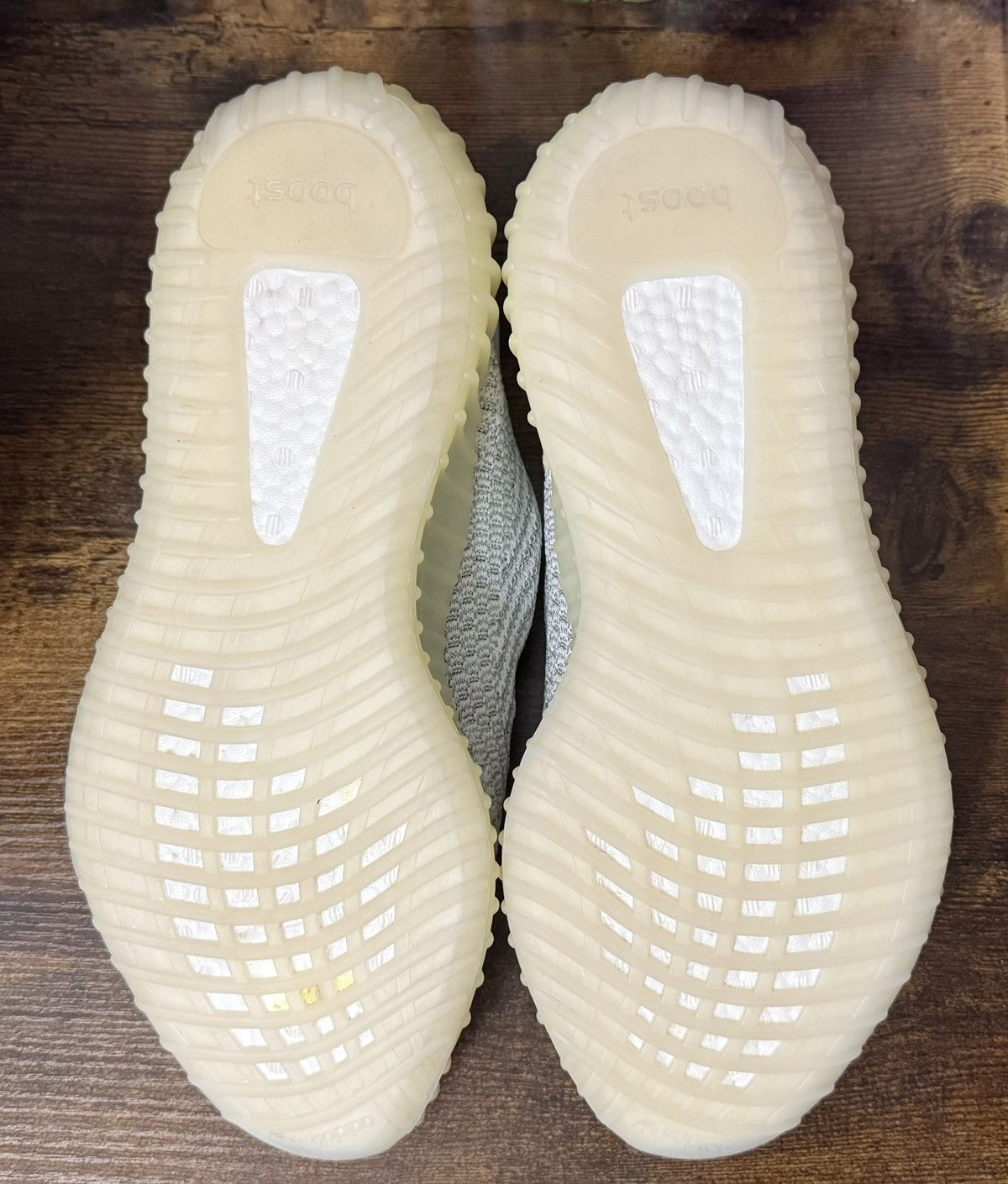 Adidas Yeezy Boost 350 V2 Cloud White Reflective Size 12 Size US 12 / EU 45 - 4 Thumbnail