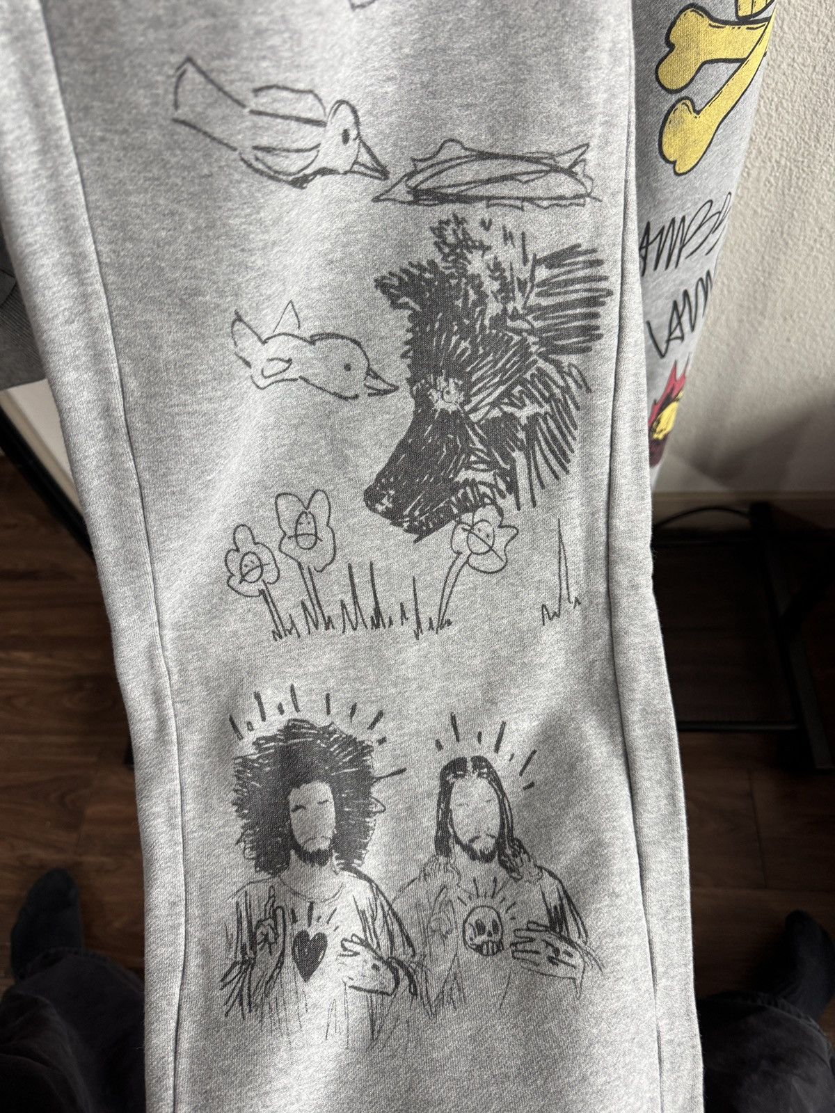 Half Evil LARGE HALF EVIL VAMEE SKETCHBOOK HOODIE & SWEATPANTS SET Size US L / EU 52-54 / 3 - 4 Thumbnail