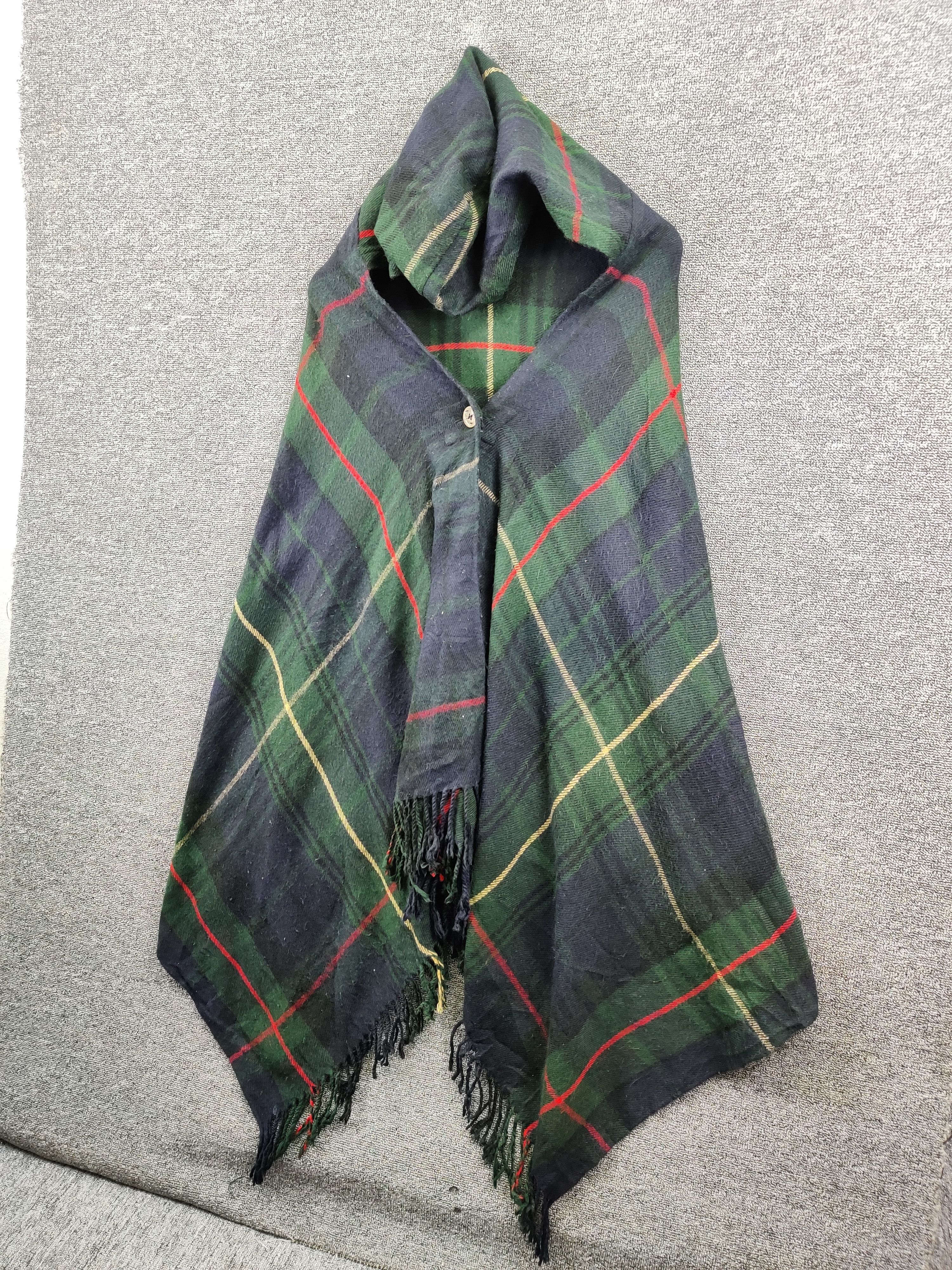 Japanese Brand Japanese Brand Find Favor Poncho Nice Design Size US XXL / EU 58 / 5 - 2 Thumbnail