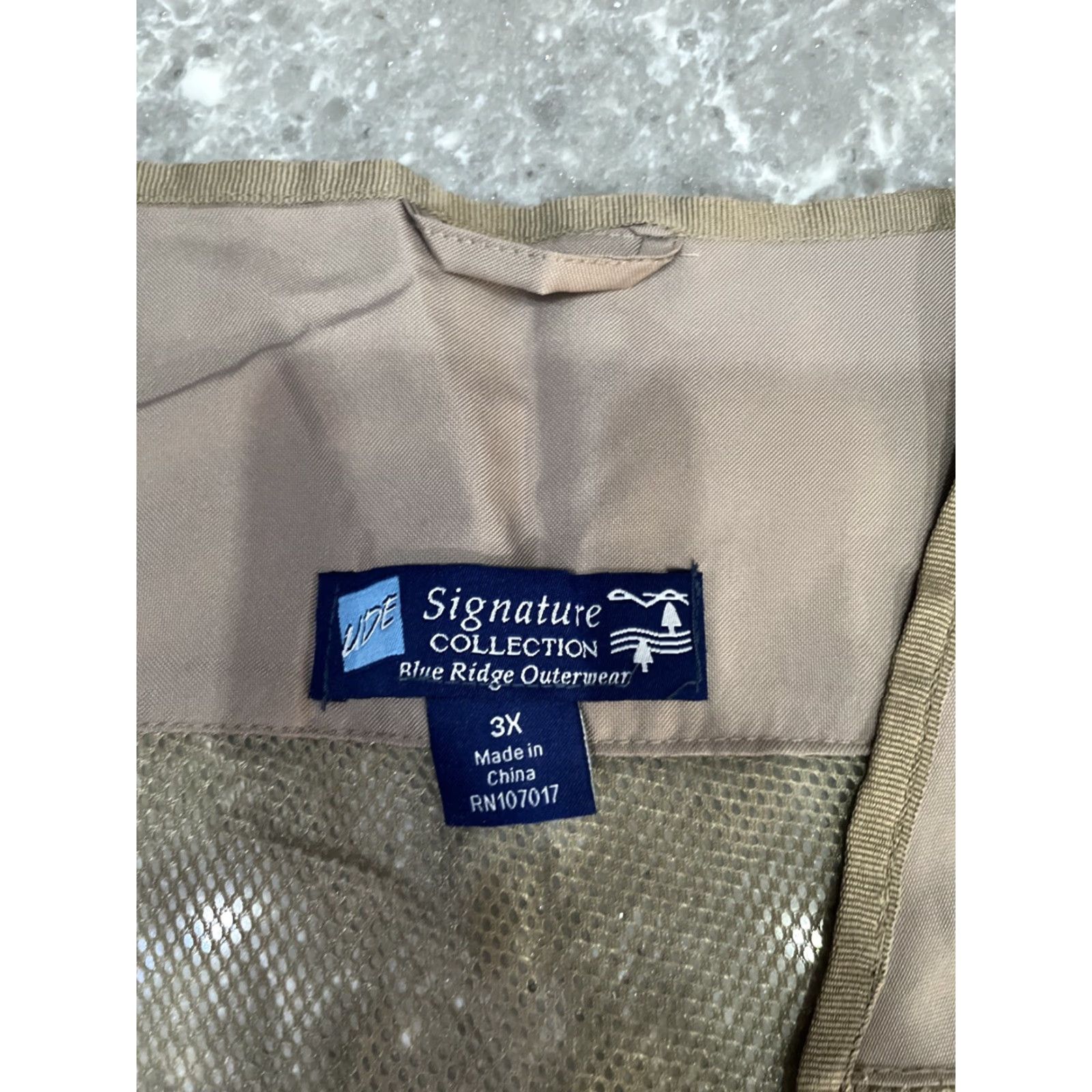 Vintage VINTAGE Blue Ridge Outerwear Vest Men 3XL Brown Cotton Blend Lining Hunting Fish Theme Ridge Shirt? Size US XXL / EU 58 / 5 - 2 Thumbnail