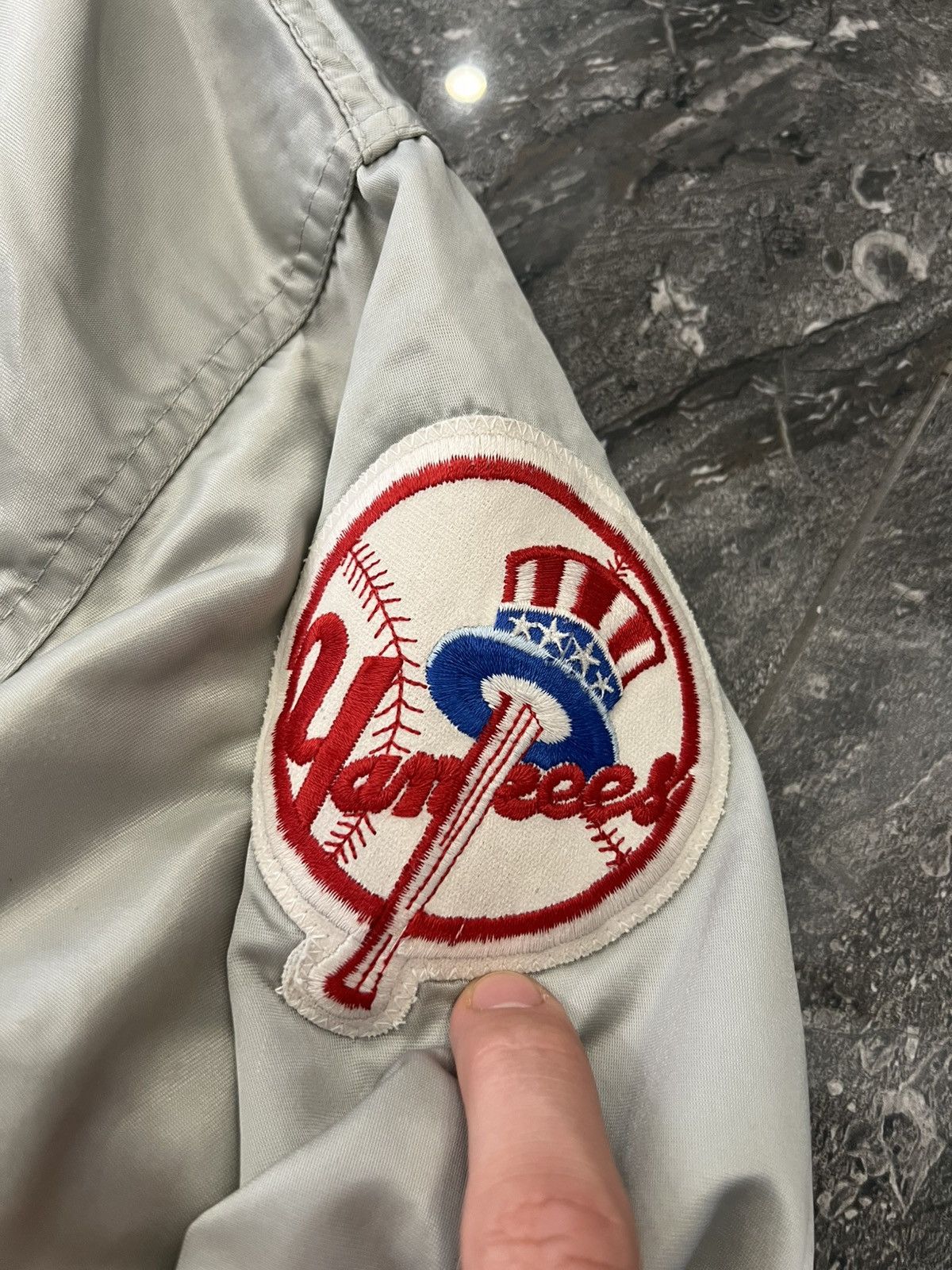 Other Vintage New York Yankees MLB Jacket Size M Grey 80s Rare Size US M / EU 48-50 / 2 - 3 Thumbnail