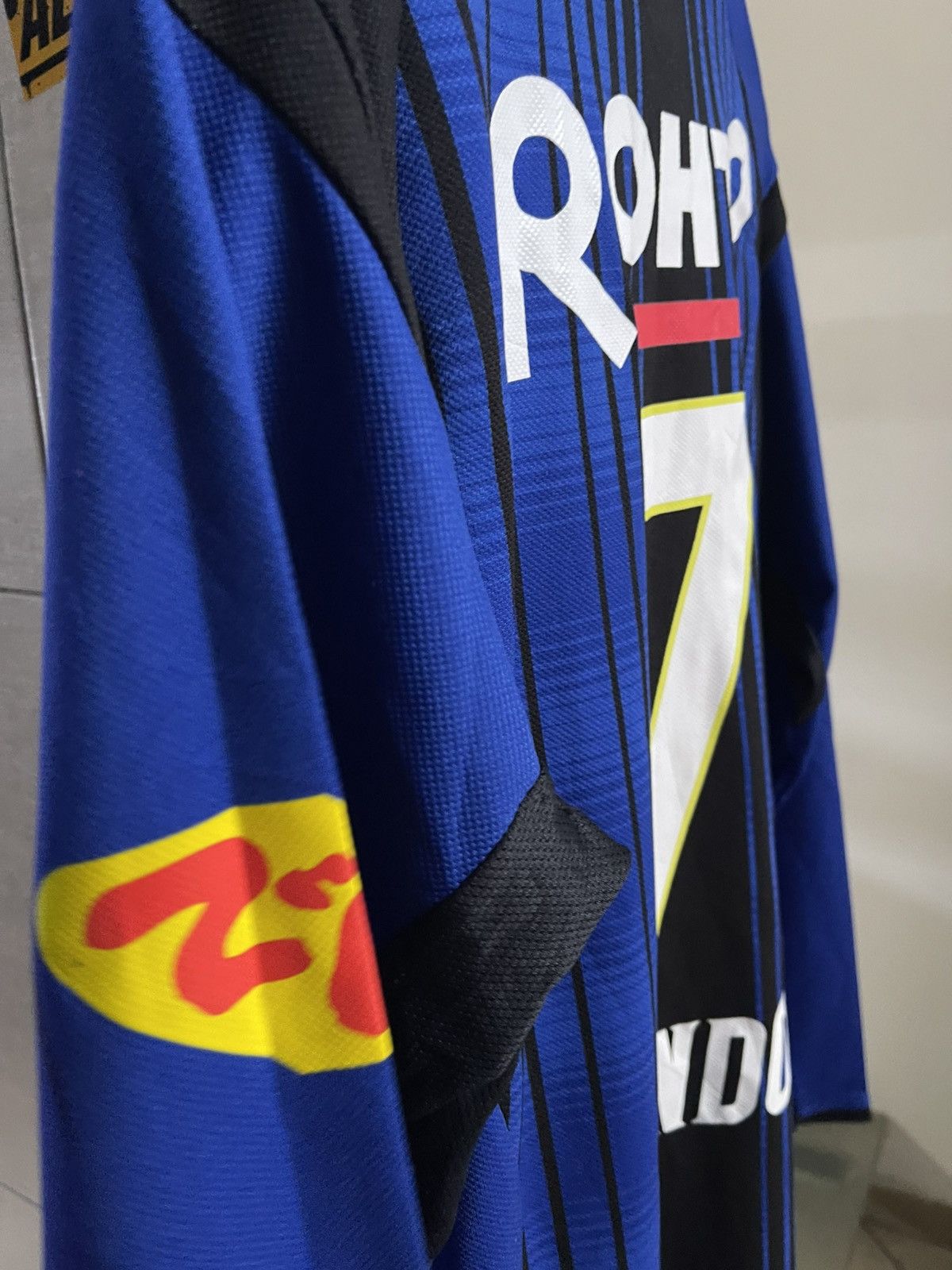 Umbro Gamba Osaka 2012 jersey Yasuhito Endo nr 7 Size US L / EU 52-54 / 3 - 3 Thumbnail