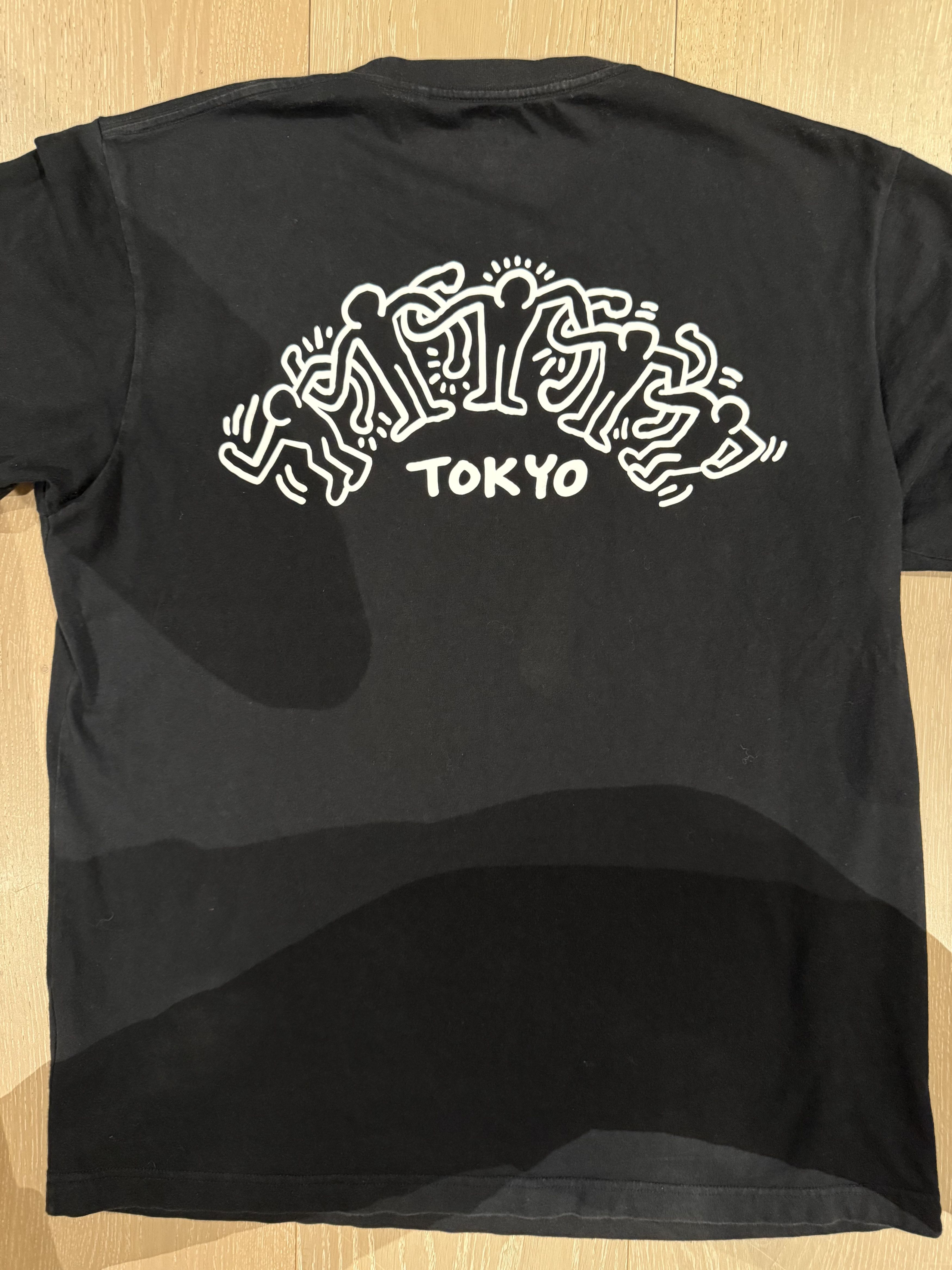 Uniqlo 💚 Uniqlo x Keith Haring Tokyo Short Sleeve Tee Black Size US L / EU 52-54 / 3 - 8 Thumbnail