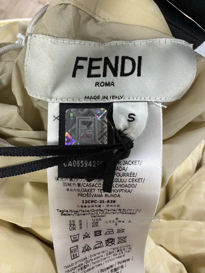 Fendi Fendi Reversible Fur Collar Puffer Jacket Size S / US 4 / IT 40 - 3 Thumbnail