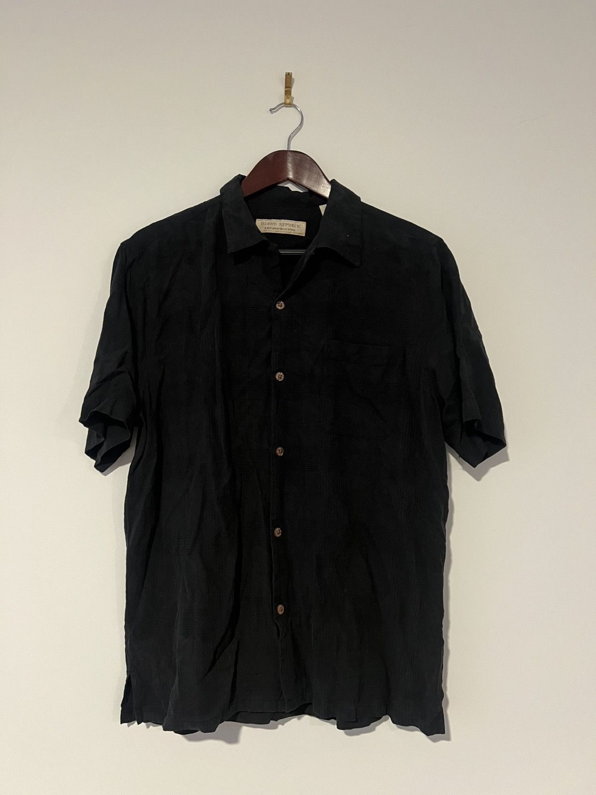 Other Island Republic Short Sleeve Button Up Size US L / EU 52-54 / 3 - 1 Thumbnail
