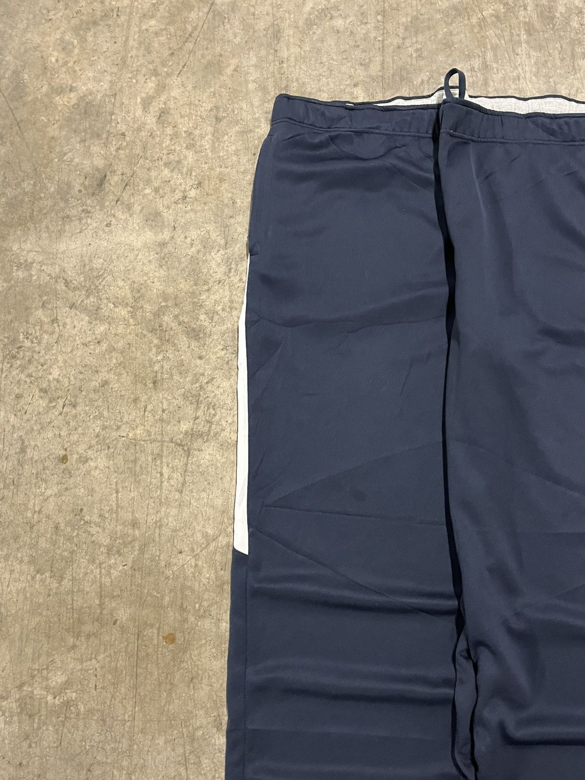 Nike × Vintage Nike baggy fit sweatpants wide leg athletic streetwear cozy Size US 38 / EU 54 - 6 Thumbnail