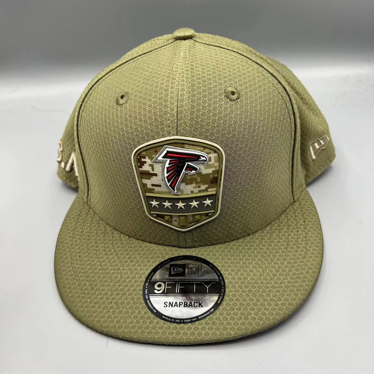 New Era Atlanta Falcons Hat Men Salute to Service Snap Back Cap New Size ONE SIZE - 1 Thumbnail