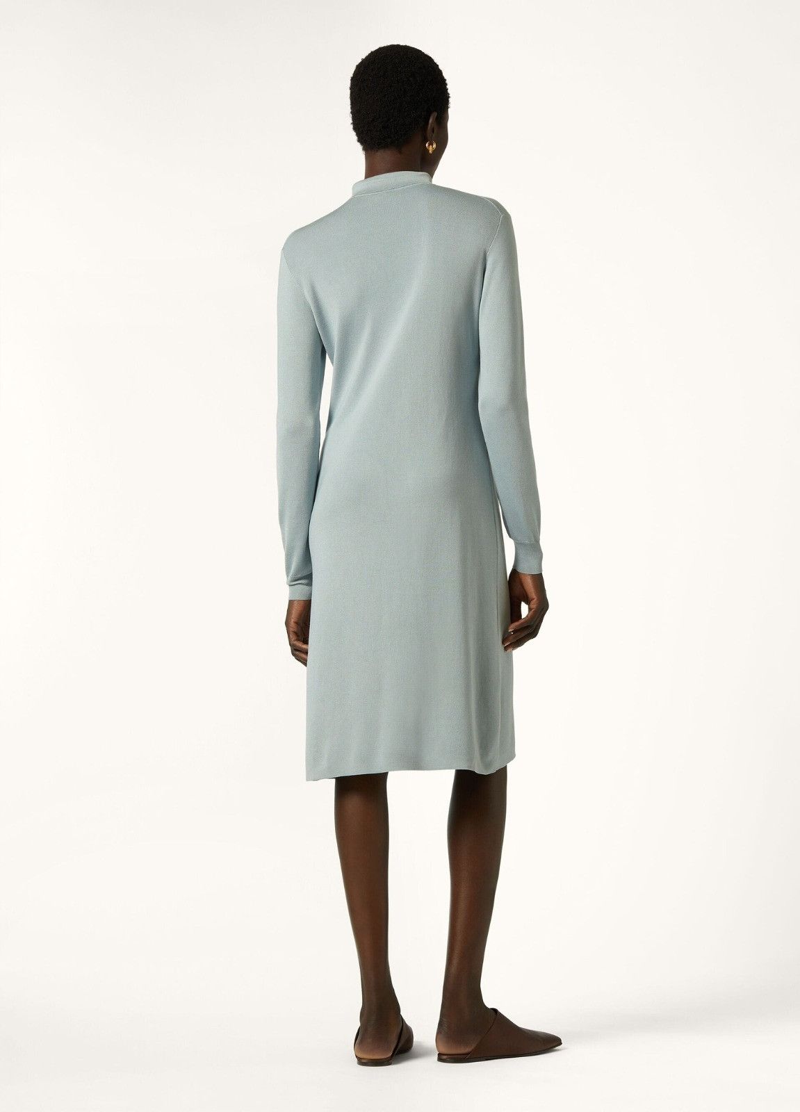 Loro Piana o1srvl11e0526 FAP6276 Lyskamm Midi Dress in Light Blue Size L / US 10 / IT 46 - 4 Thumbnail