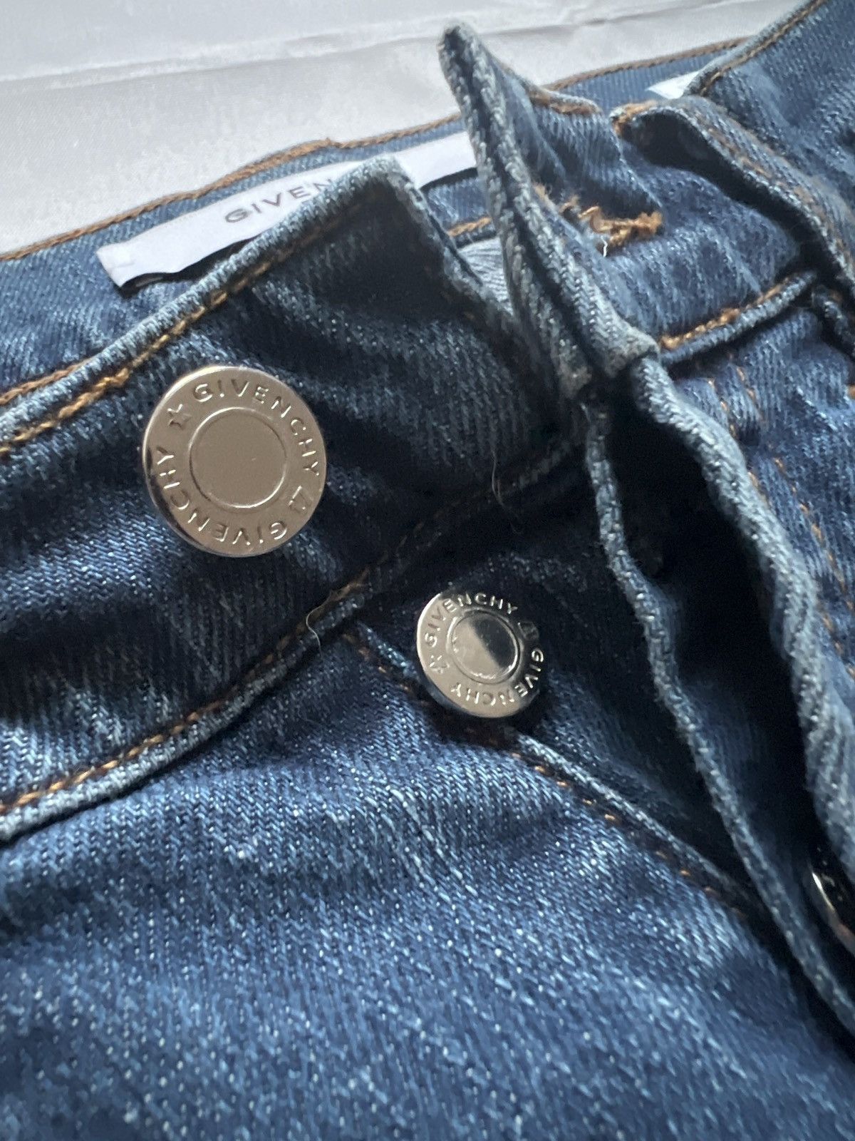 Givenchy Givenchy Distressed Rico Slim Jean Denim Size US 28 / EU 44 - 13 Thumbnail