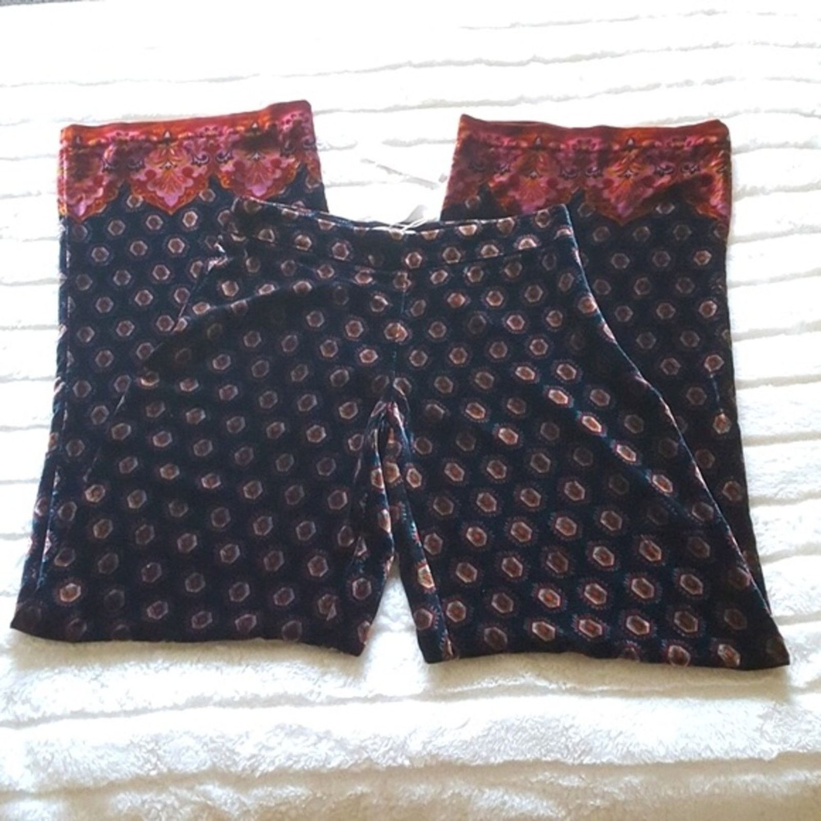 Trina Turk Trina Turk Palazzo Flare Damask Jacquard Velvet Print Pant Size 24" / US 00 / IT 34 - 7 Thumbnail