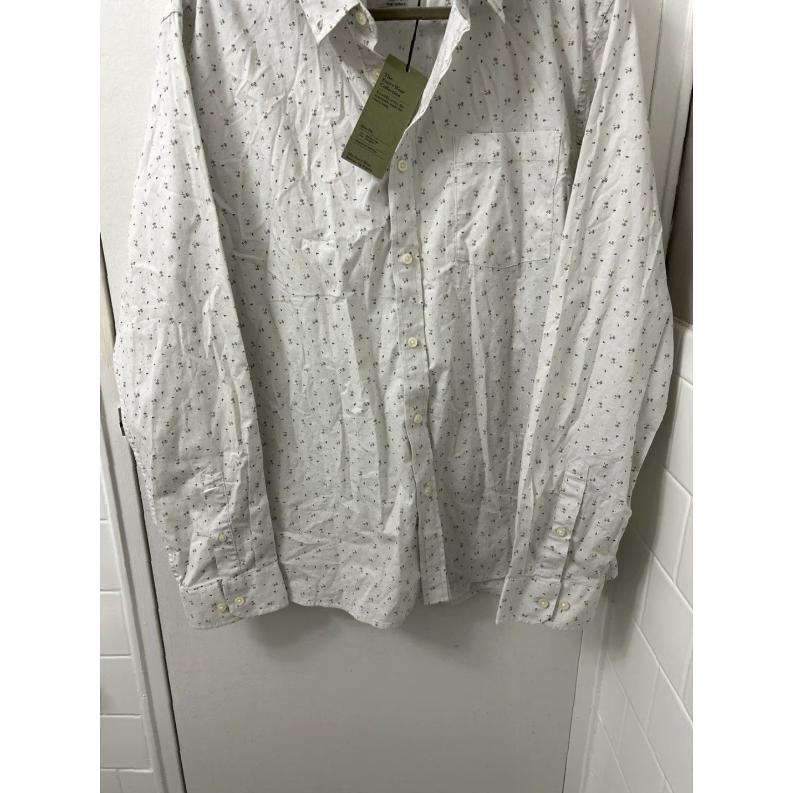 Vintage Goodfellow & Co Shirt Mens XL White Slim Poplin Button-Up Mushroom Print L/S NWT Size US XL / EU 56 / 4 - 3 Thumbnail
