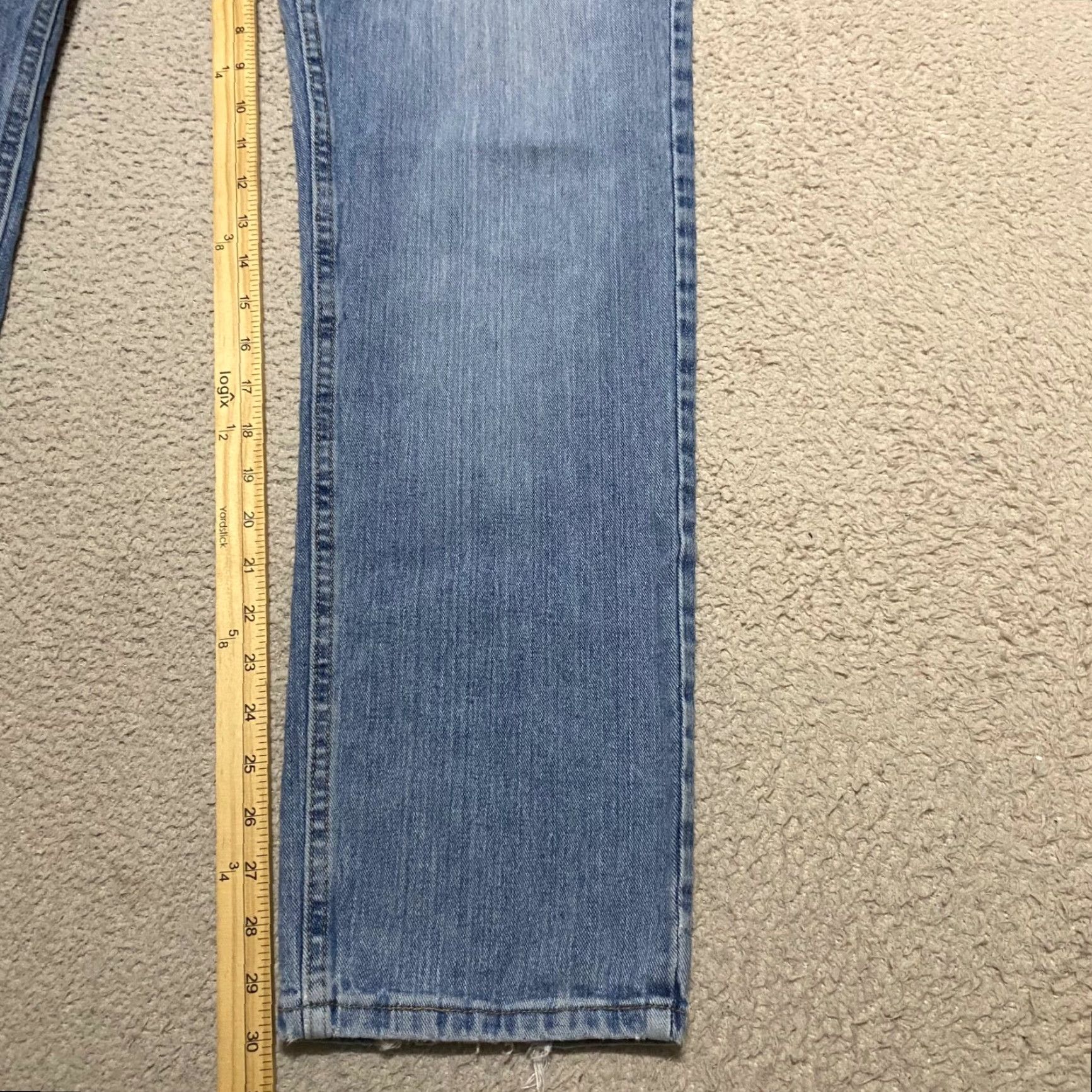 Vintage Urban Pipeline Jeans Men 33x32 Blue Denim Medium Wash Straight Mid Rise Jeans Regular Men 5-Pocket Design Denim Blue Mid (10-12 in) Urban Pipeline Size US 33 - 6 Thumbnail