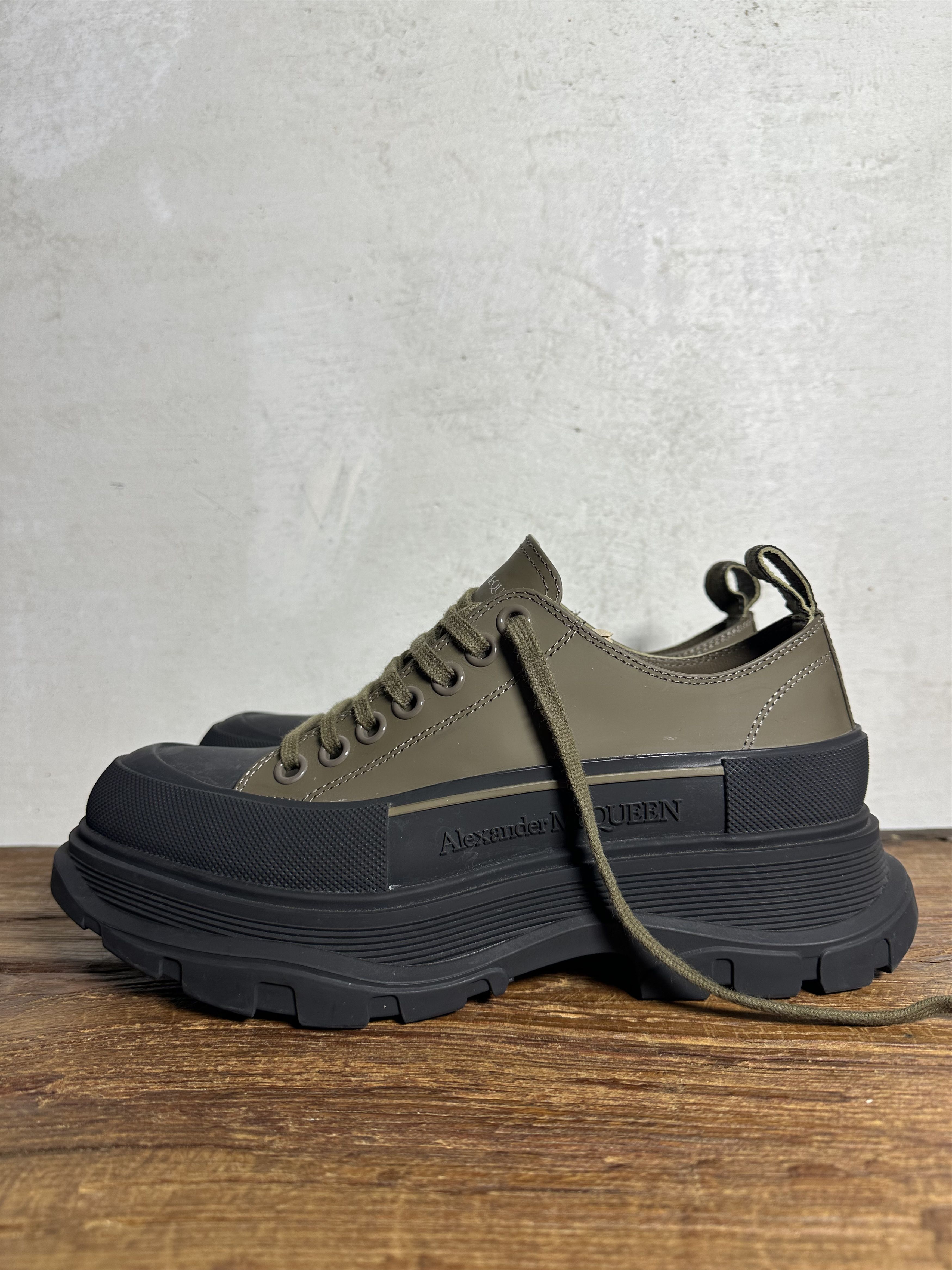 Alexander McQueen ALEXANDER MCQUEEN Khaki Tread Slick Low Sneakers Size US 10 / IT 40 - 1 Thumbnail