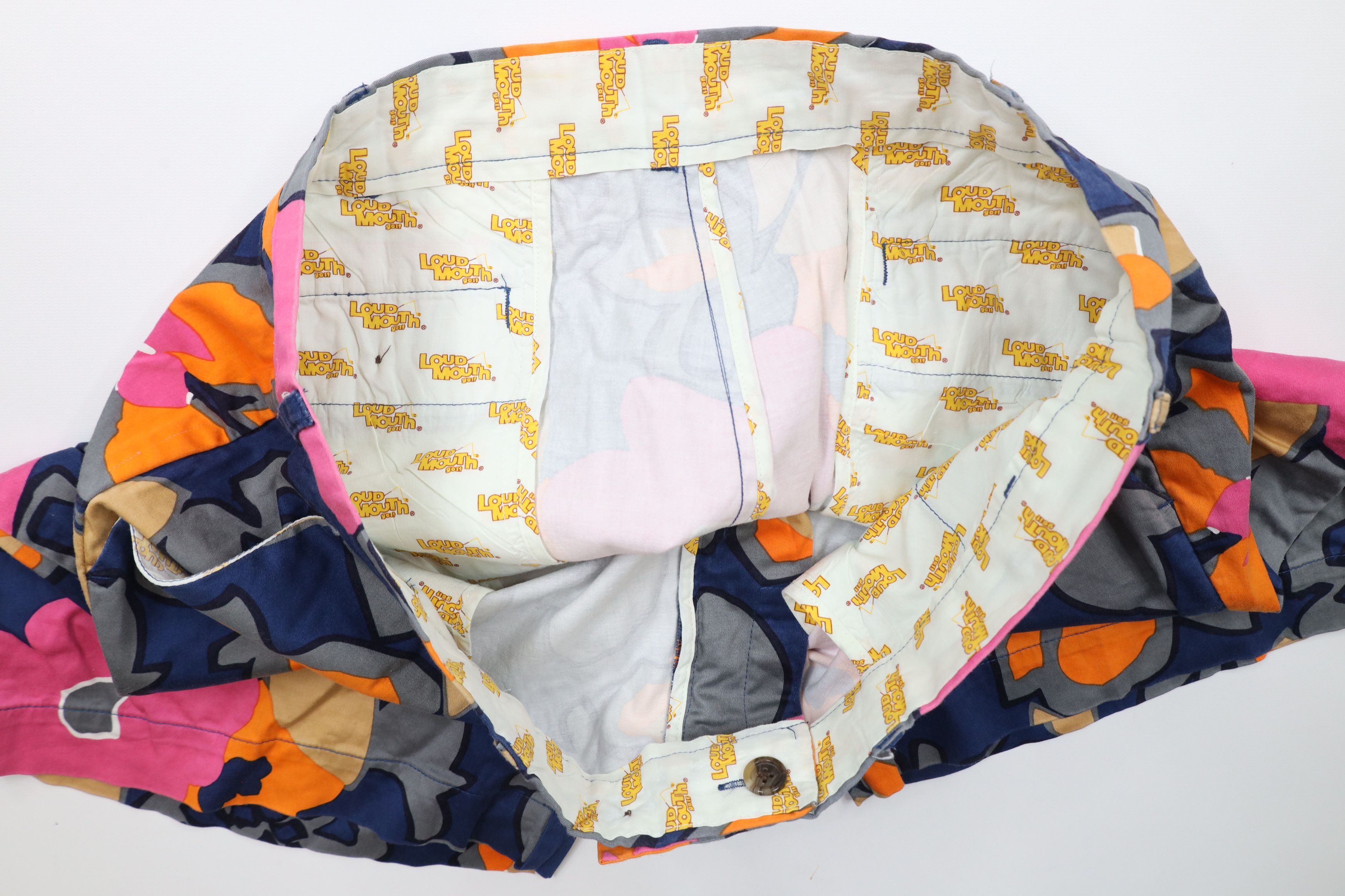 Vintage Loudmouth Golf Flower All Over Print Stretch Chino Shorts Size US 38 / EU 54 - 6 Thumbnail