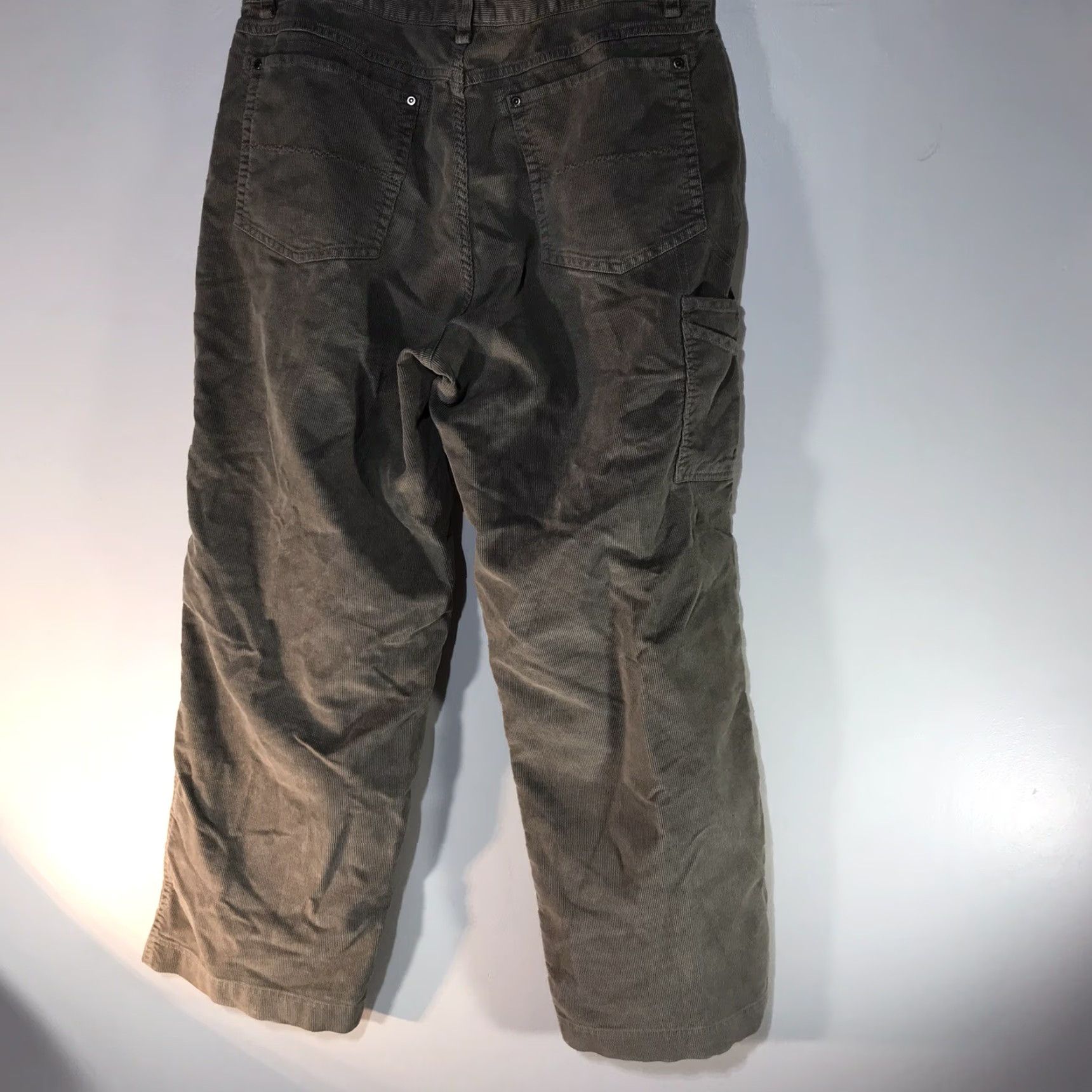 The North Face The North Face Men’s Gray Corduroy Pants Size 36x29 Casual Travel Workwear Bootcut Size US 36 / EU 52 - 5 Thumbnail